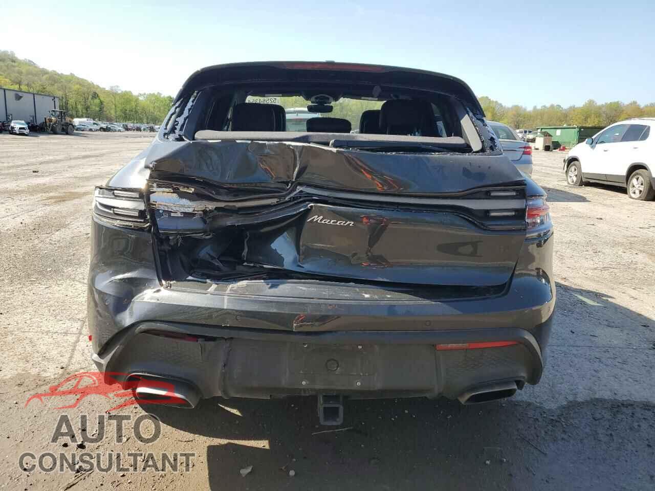 PORSCHE MACAN BASE 2023 - WP1AA2A52PLB06237