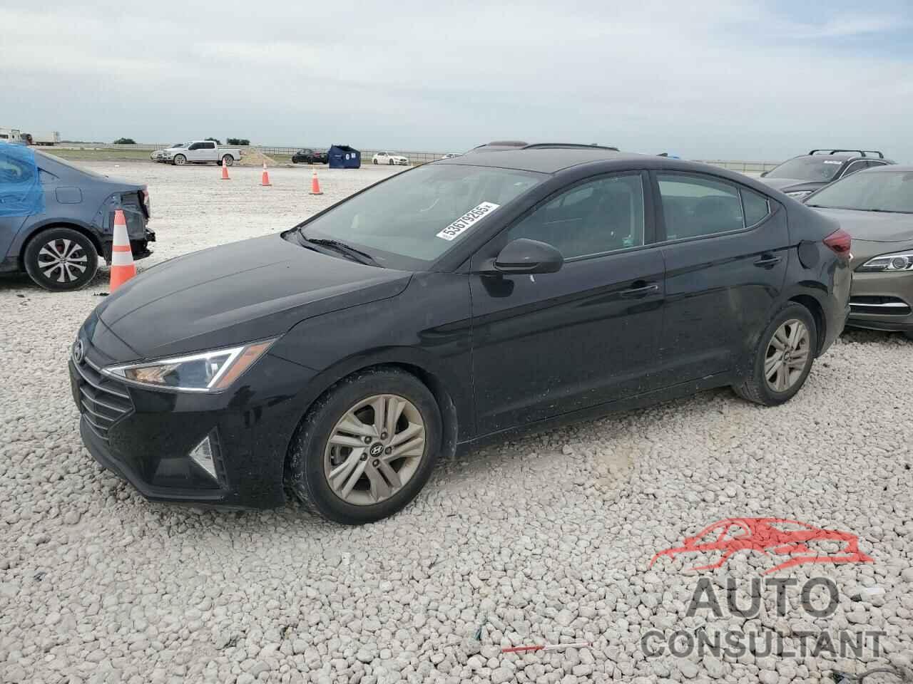 HYUNDAI ELANTRA 2019 - 5NPD84LF0KH439223