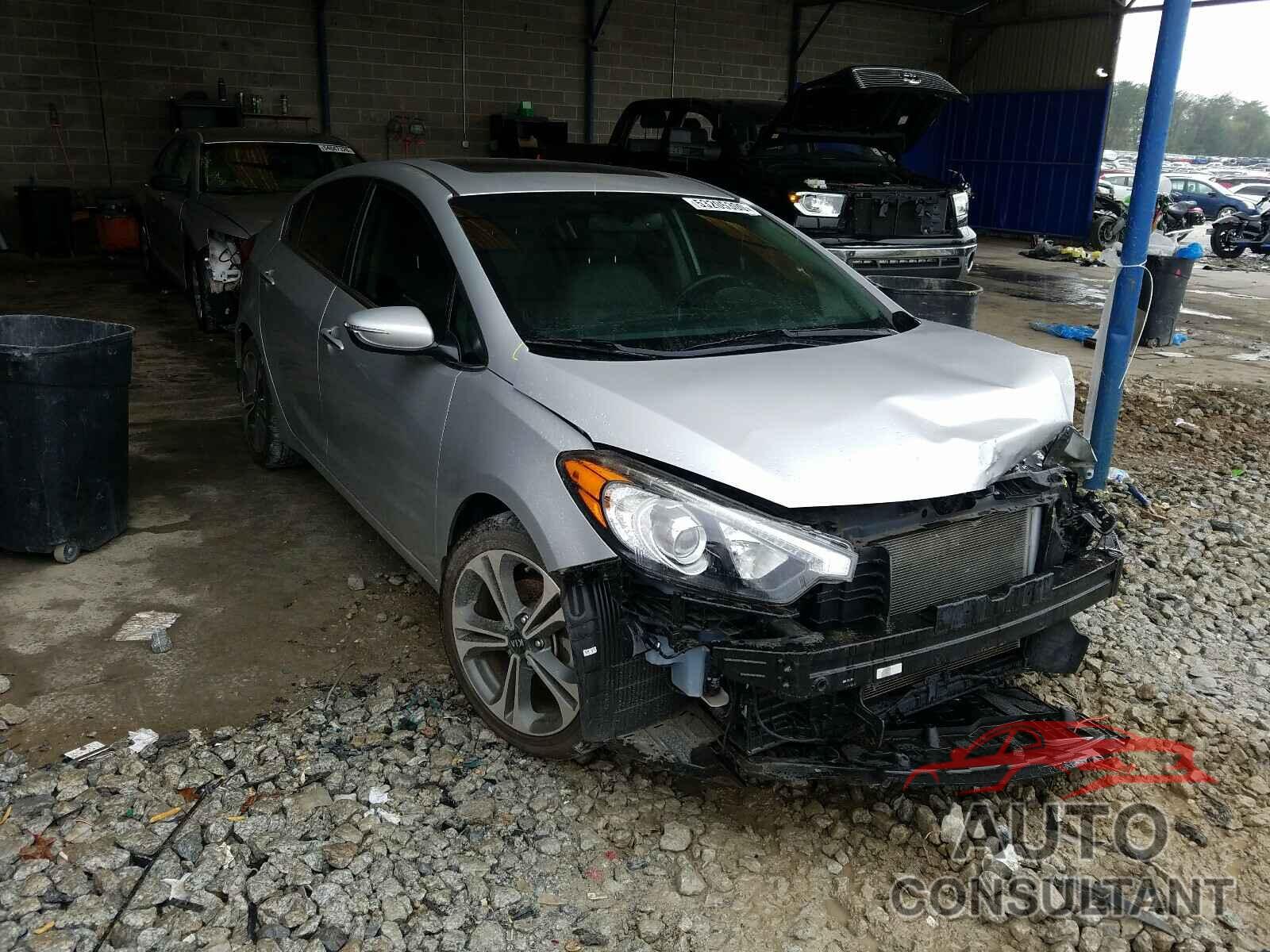 KIA FORTE 2016 - KNAFZ4A84G5518991