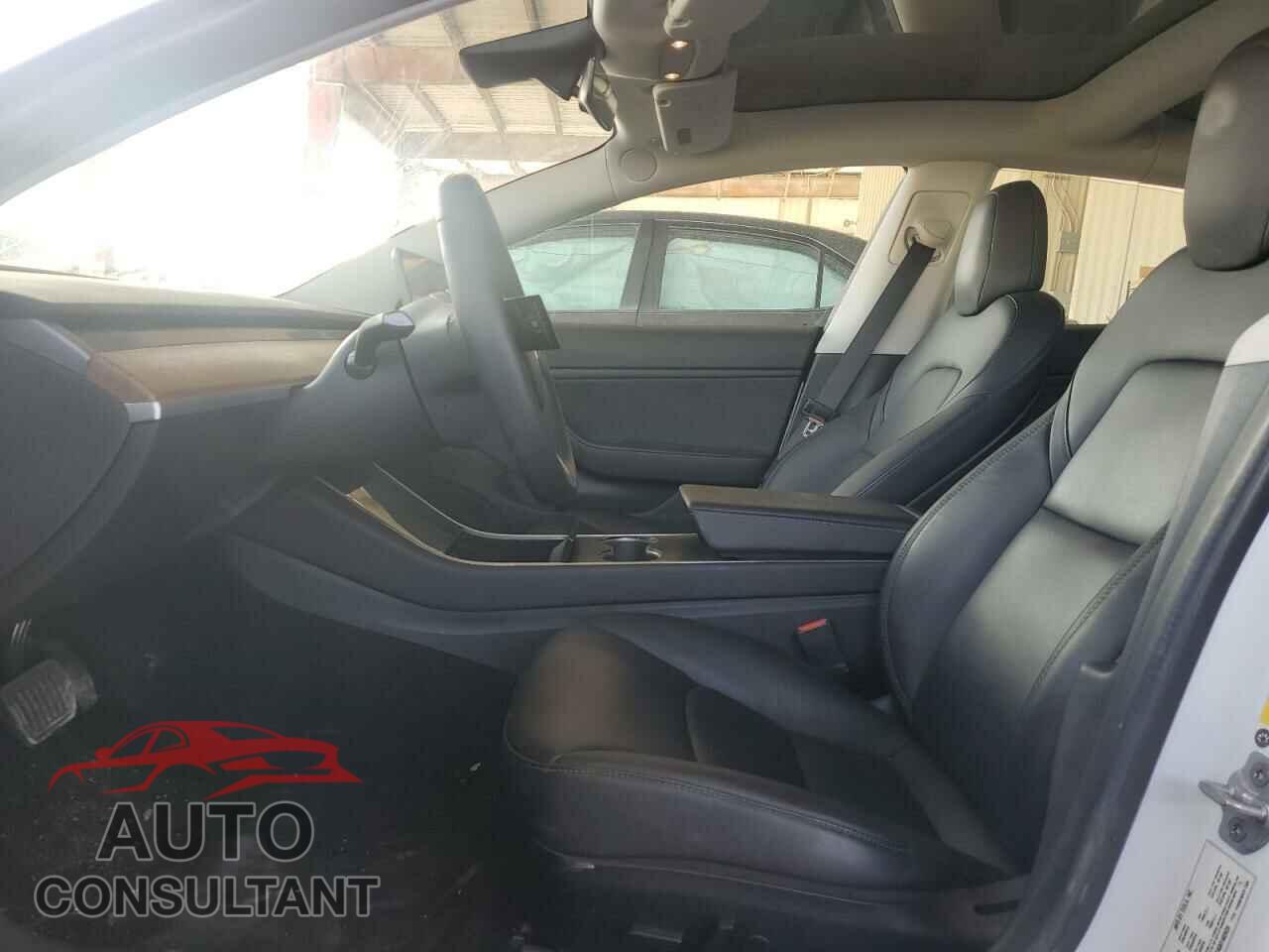 TESLA MODEL 3 2019 - 5YJ3E1EA0KF482639