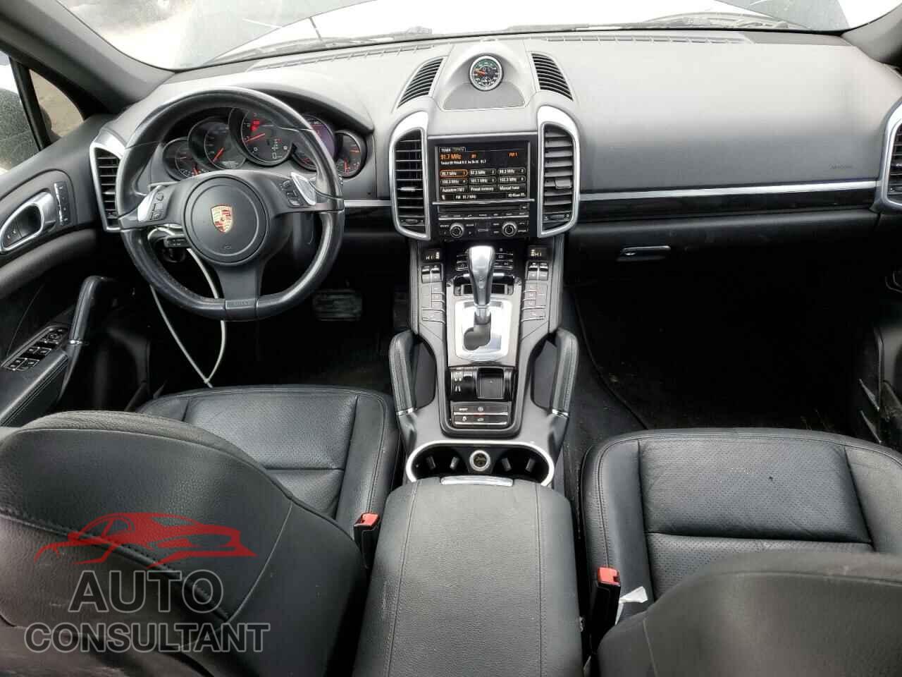 PORSCHE CAYENNE 2012 - WP1AA2A21CLA09644