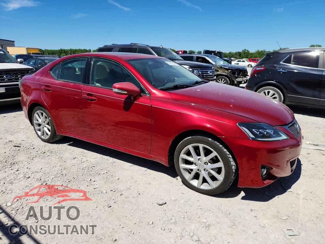 LEXUS IS 2011 - JTHCF5C22B5049677