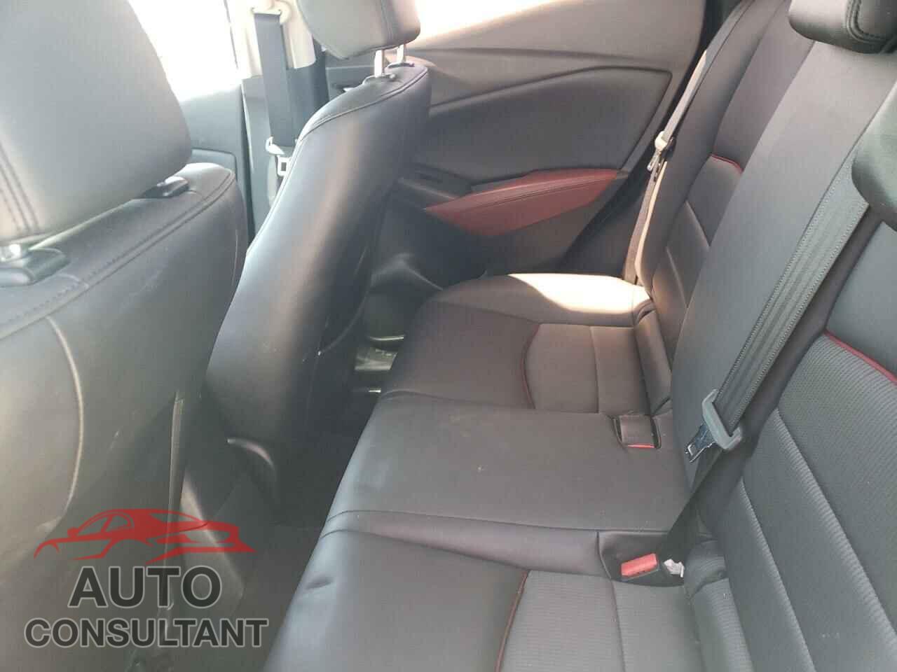 MAZDA CX-3 2017 - JM1DKDC78H0157153