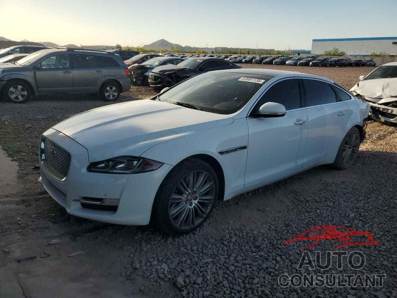 JAGUAR XJ 2016 - SAJWA2GE4GMV98179