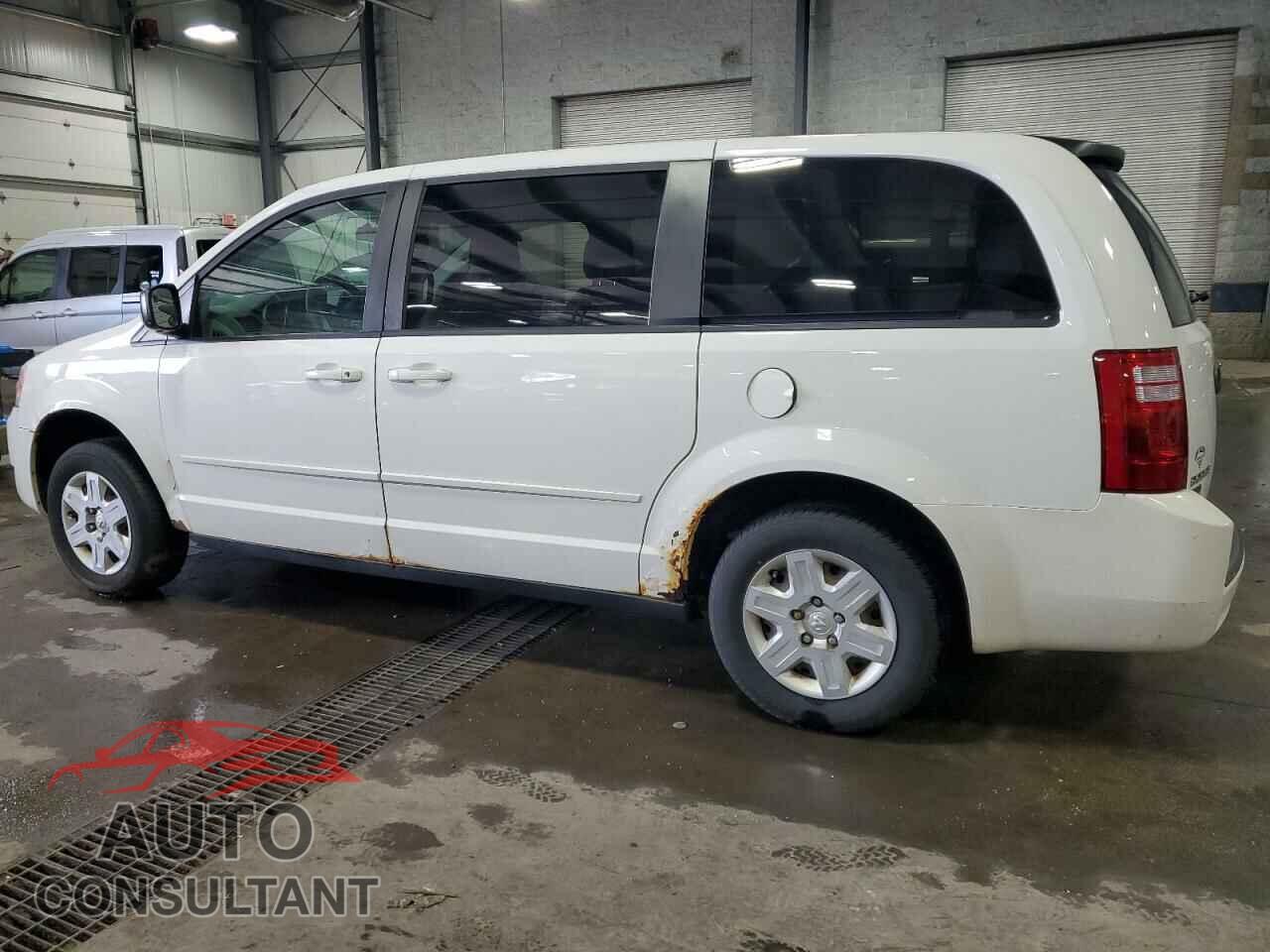 DODGE CARAVAN 2010 - 2D4RN4DE1AR443452
