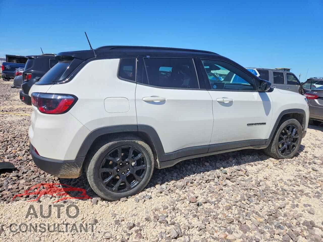 JEEP COMPASS 2022 - 3C4NJCBB0NT198012
