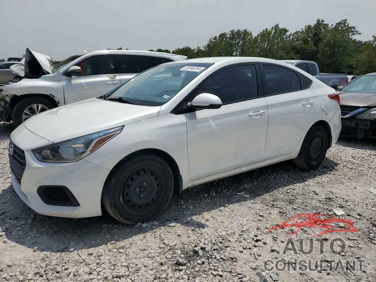 HYUNDAI ACCENT 2018 - 3KPC24A34JE011843