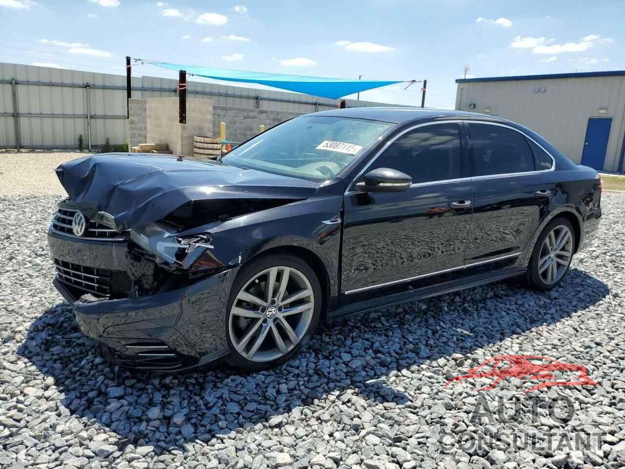 VOLKSWAGEN PASSAT 2017 - 1VWDT7A35HC061331
