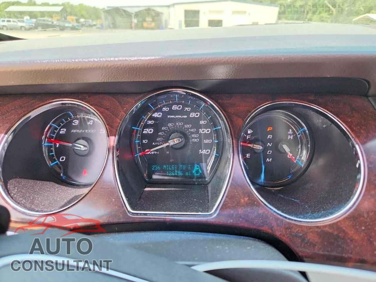 FORD TAURUS 2011 - 1FAHP2EW9BG105403