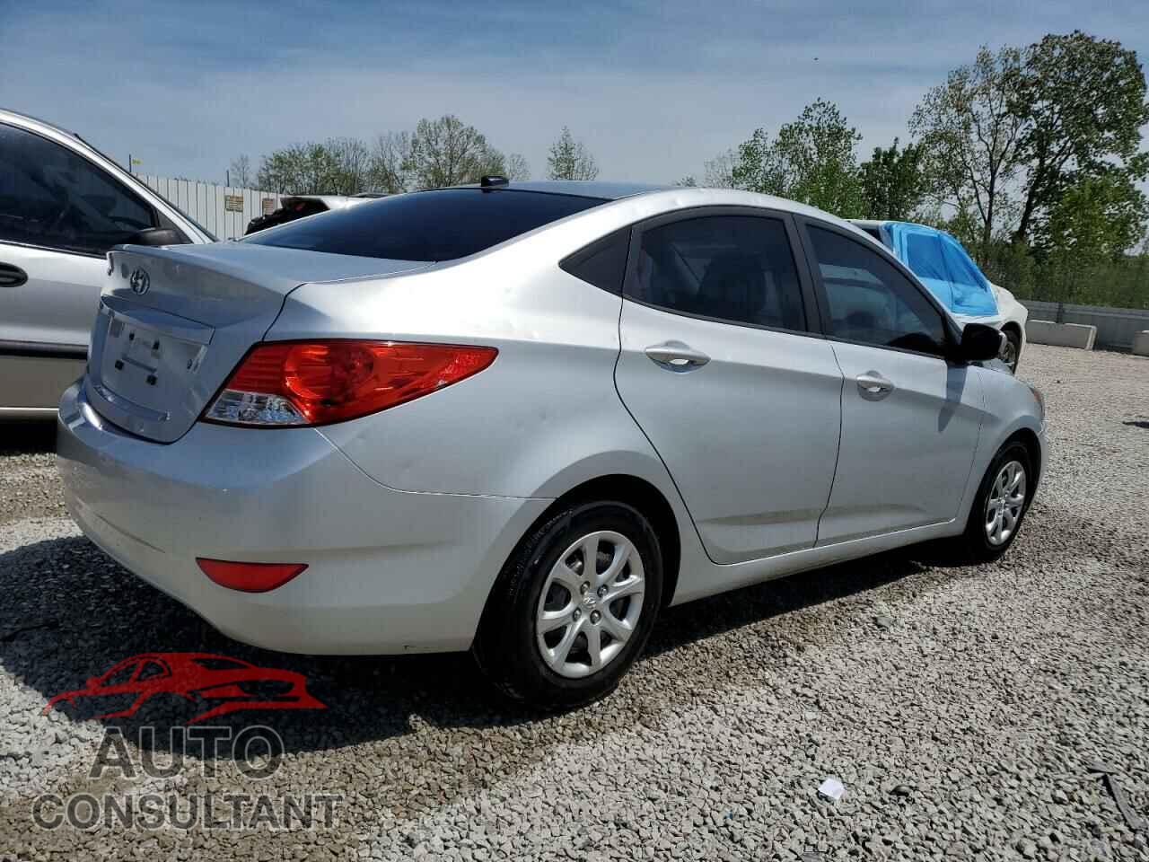 HYUNDAI ACCENT 2013 - KMHCT4AE7DU420743
