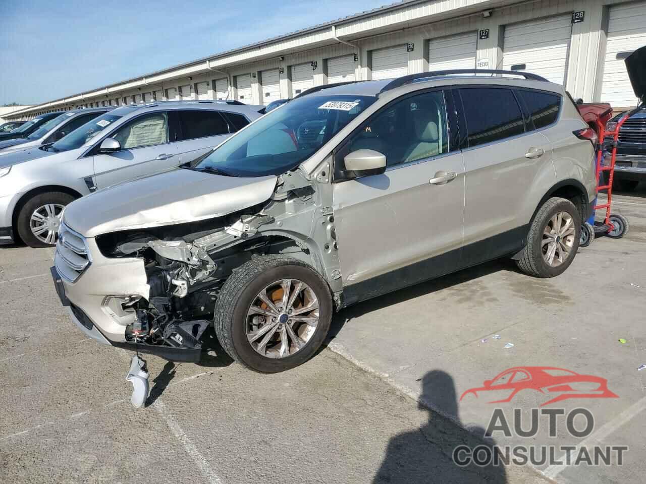 FORD ESCAPE 2018 - 1FMCU9GD8JUC11757