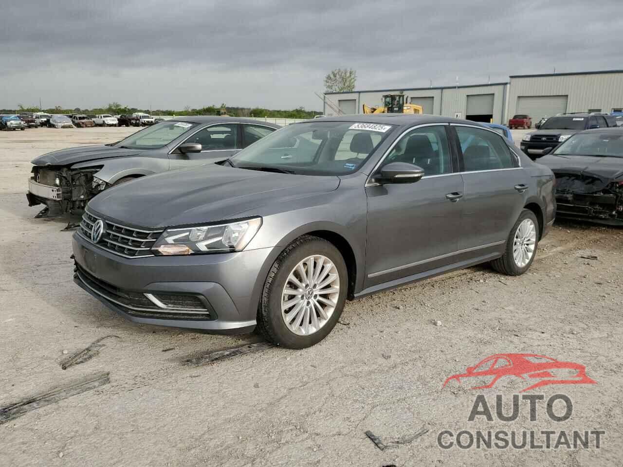 VOLKSWAGEN PASSAT 2017 - 1VWBT7A37HC059460