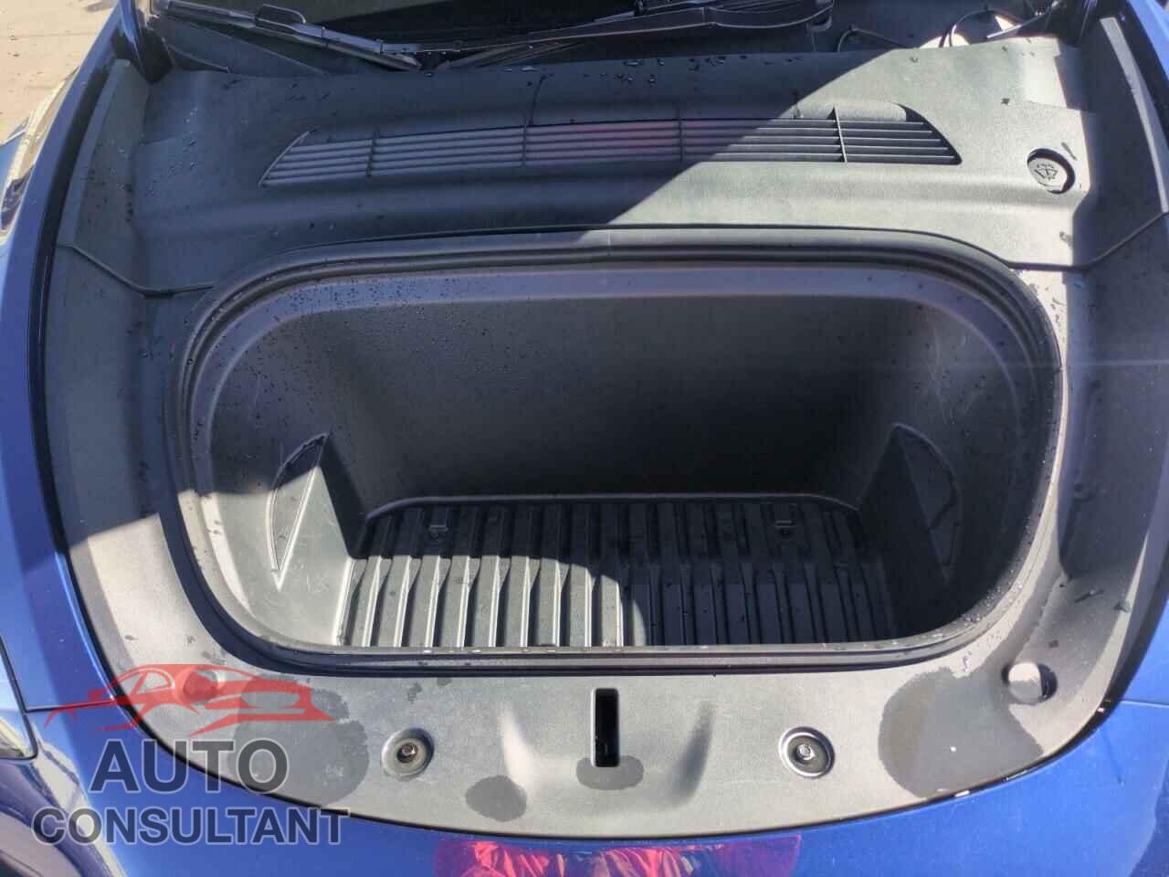 TESLA MODEL Y 2022 - 7SAYGDEE2NA015439