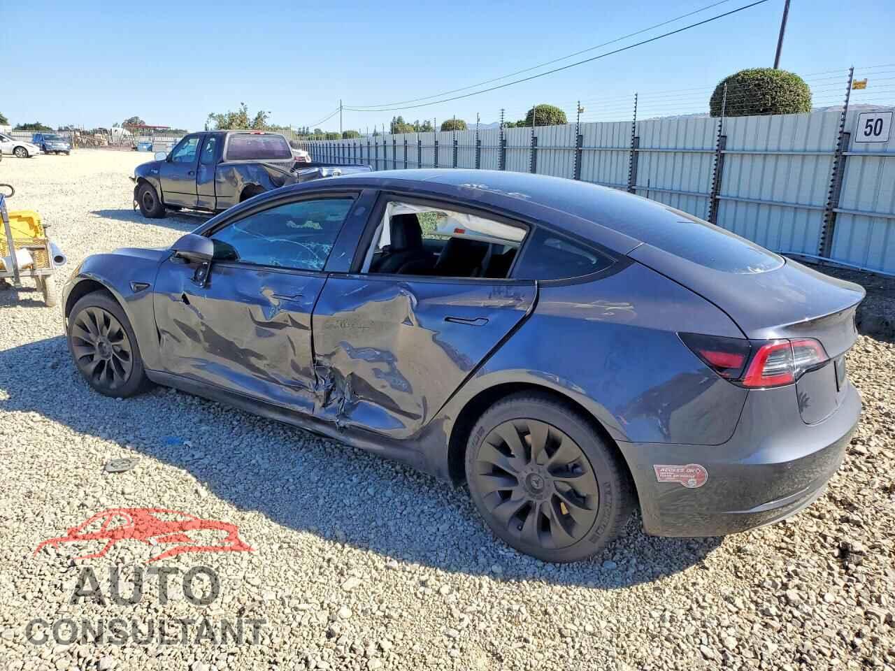 TESLA MODEL 3 2022 - 5YJ3E1EB3NF299393