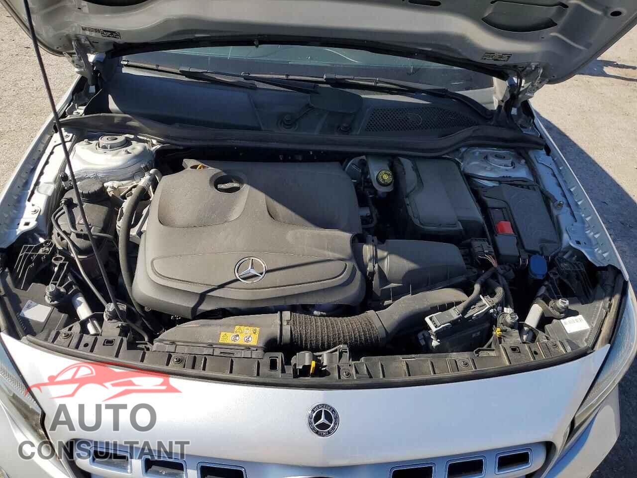 MERCEDES-BENZ GLA-CLASS 2019 - WDCTG4GB2KU019727