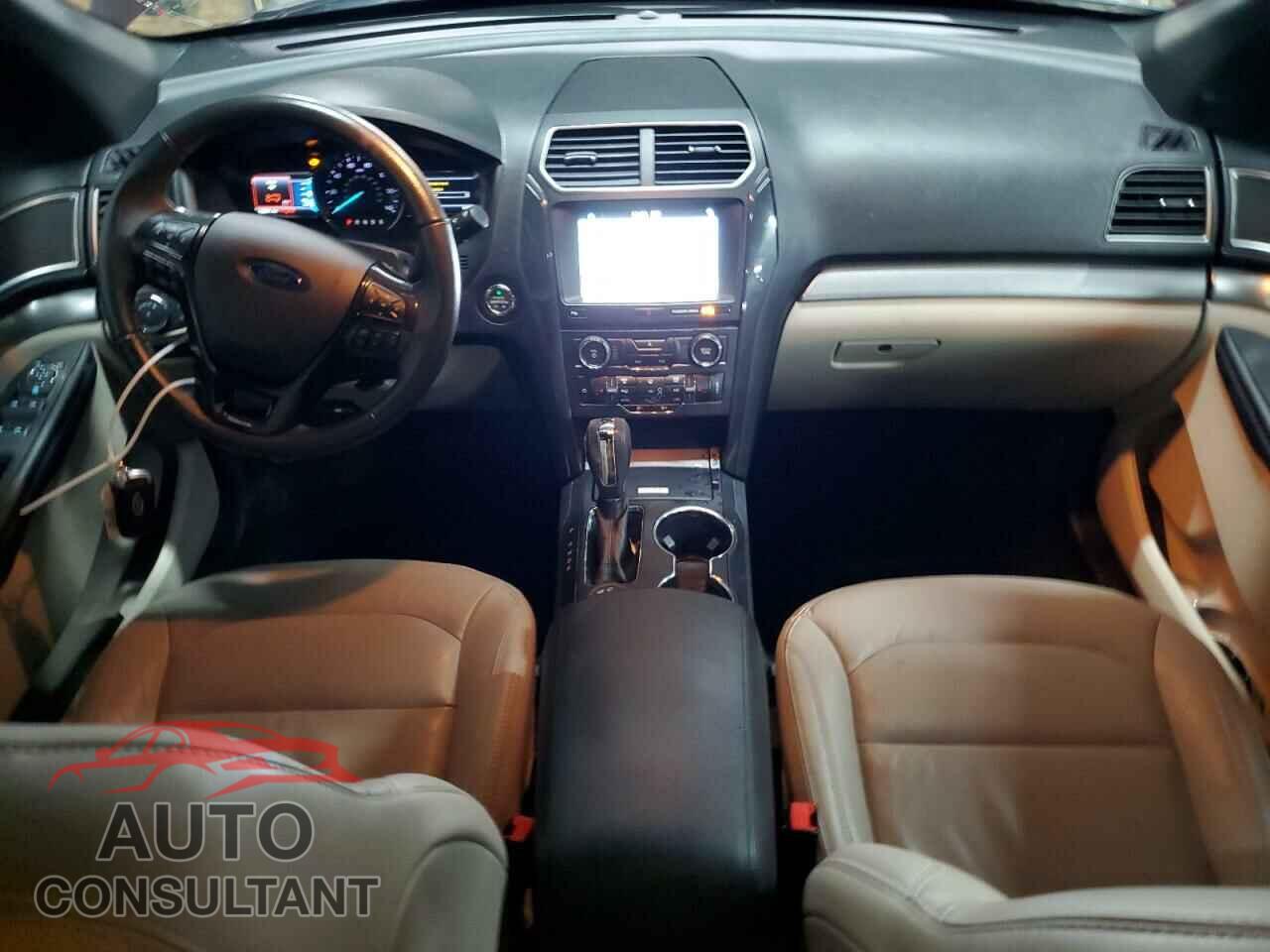 FORD EXPLORER 2018 - 1FM5K8D89JGB41975