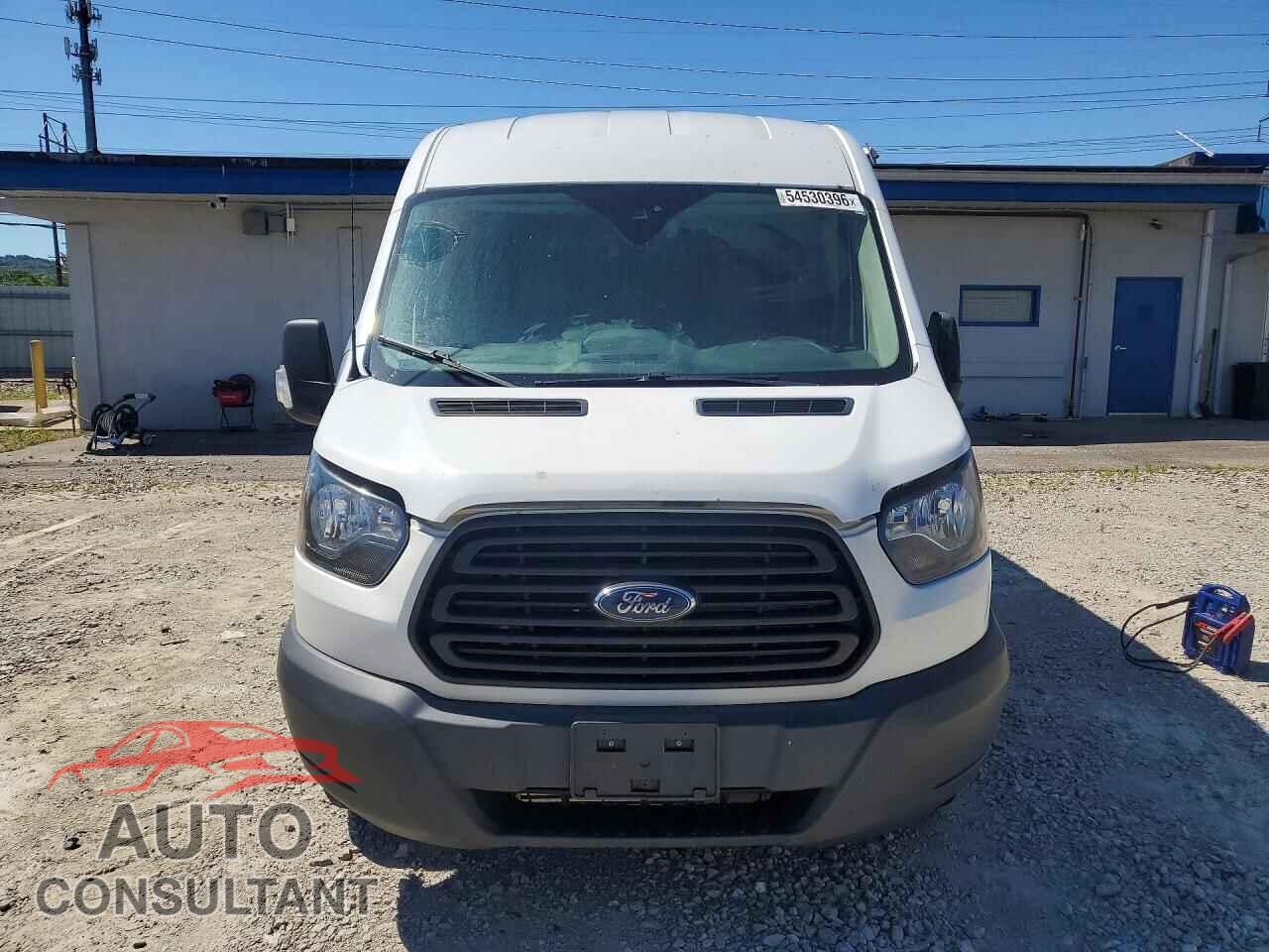 FORD TRANSIT 2017 - 1FTYR2CG9HKB37287