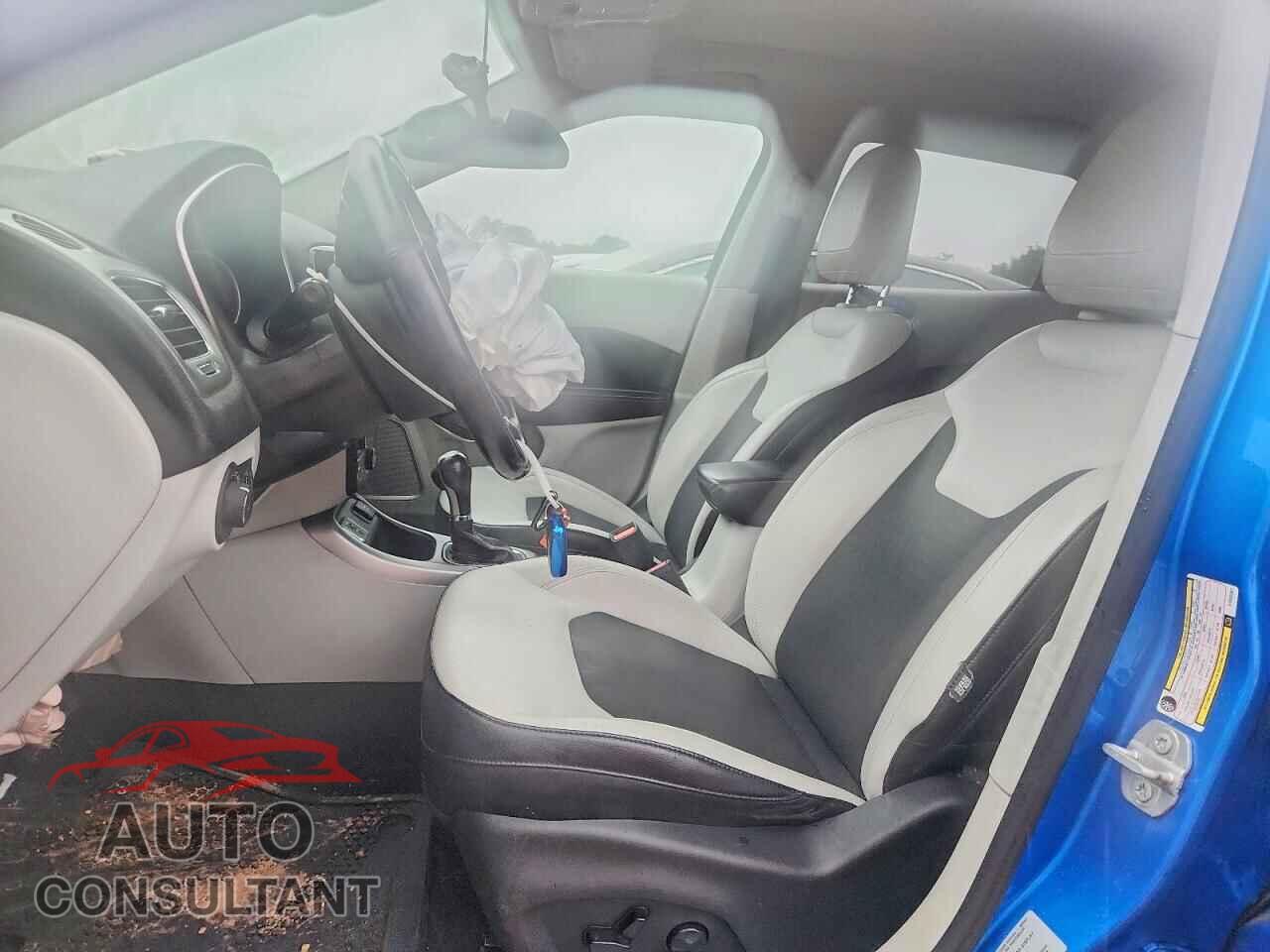 JEEP COMPASS 2017 - 3C4NJCBB8HT632567