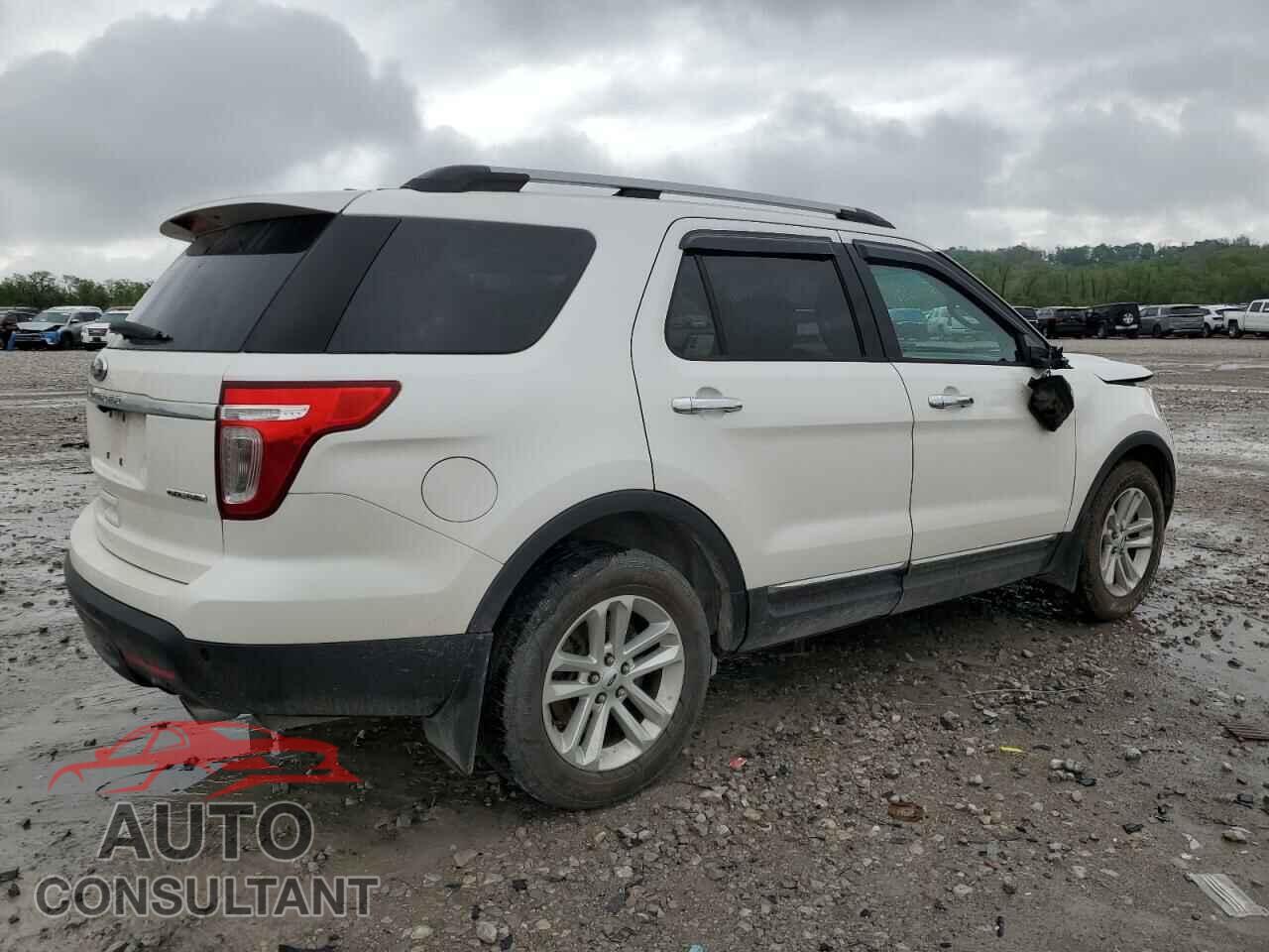 FORD EXPLORER 2013 - 1FM5K7D80DGC43924