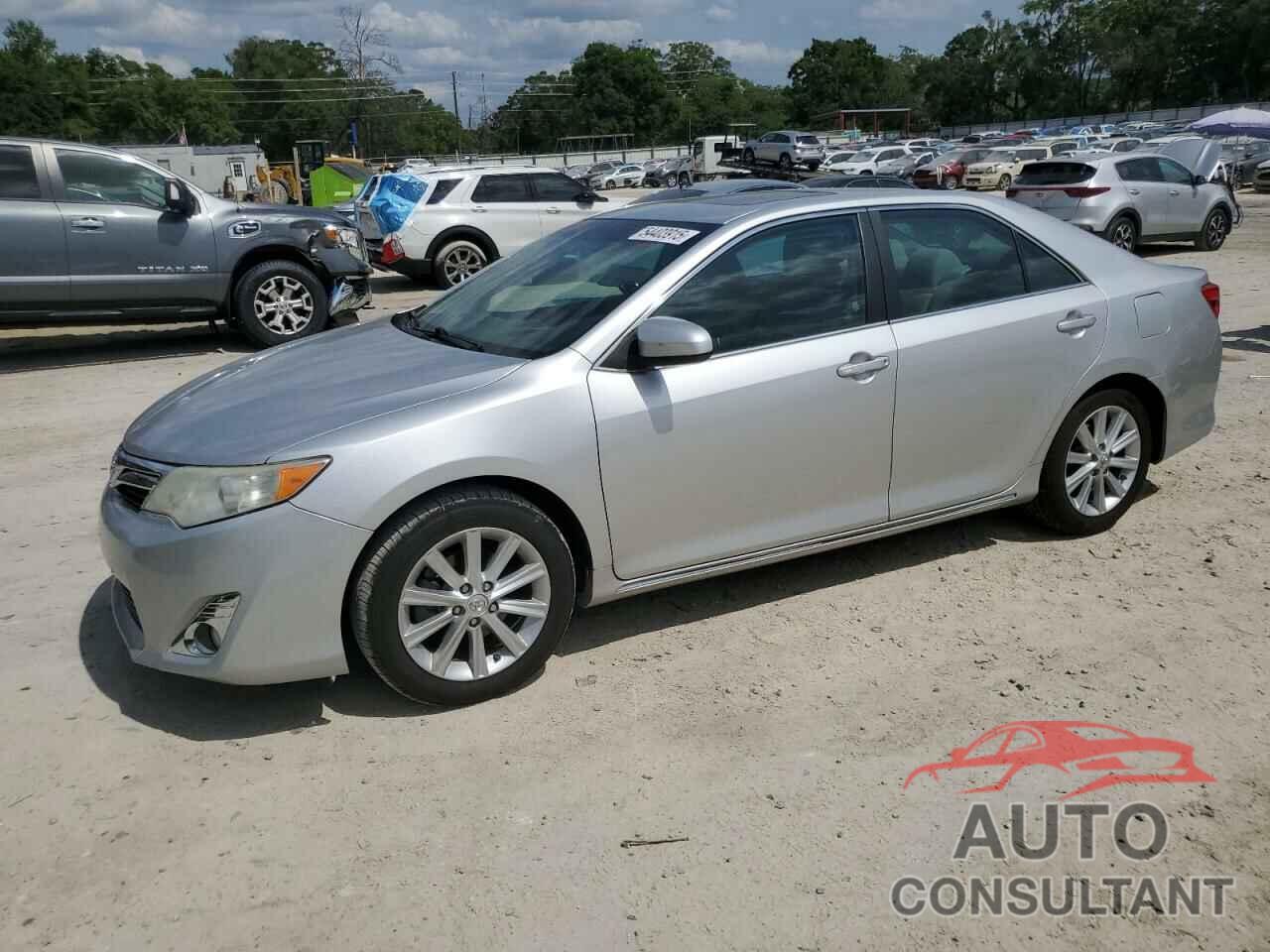 TOYOTA CAMRY 2013 - 4T4BF1FK6DR328612