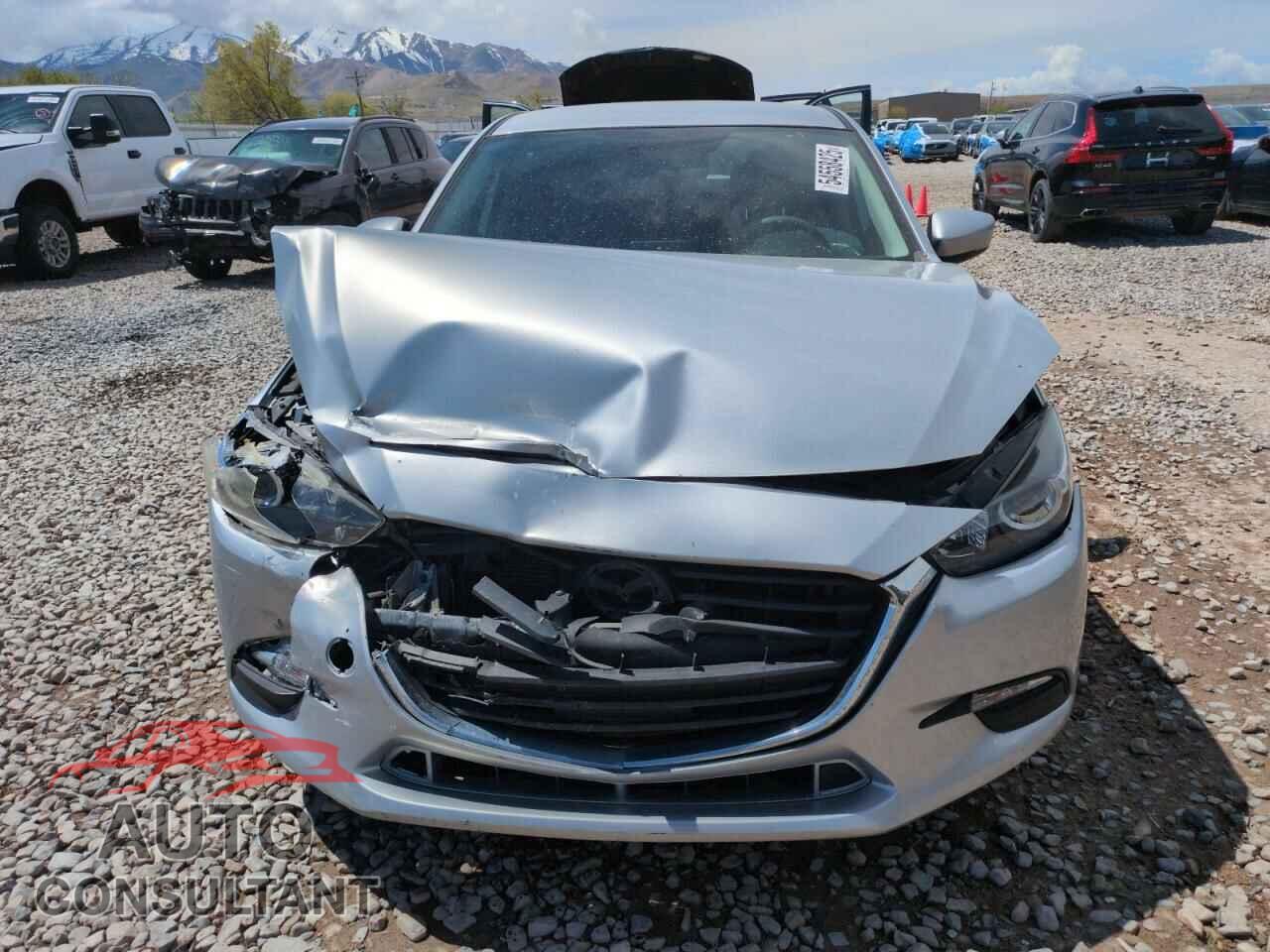 MAZDA 3 2017 - 3MZBN1U74HM144003