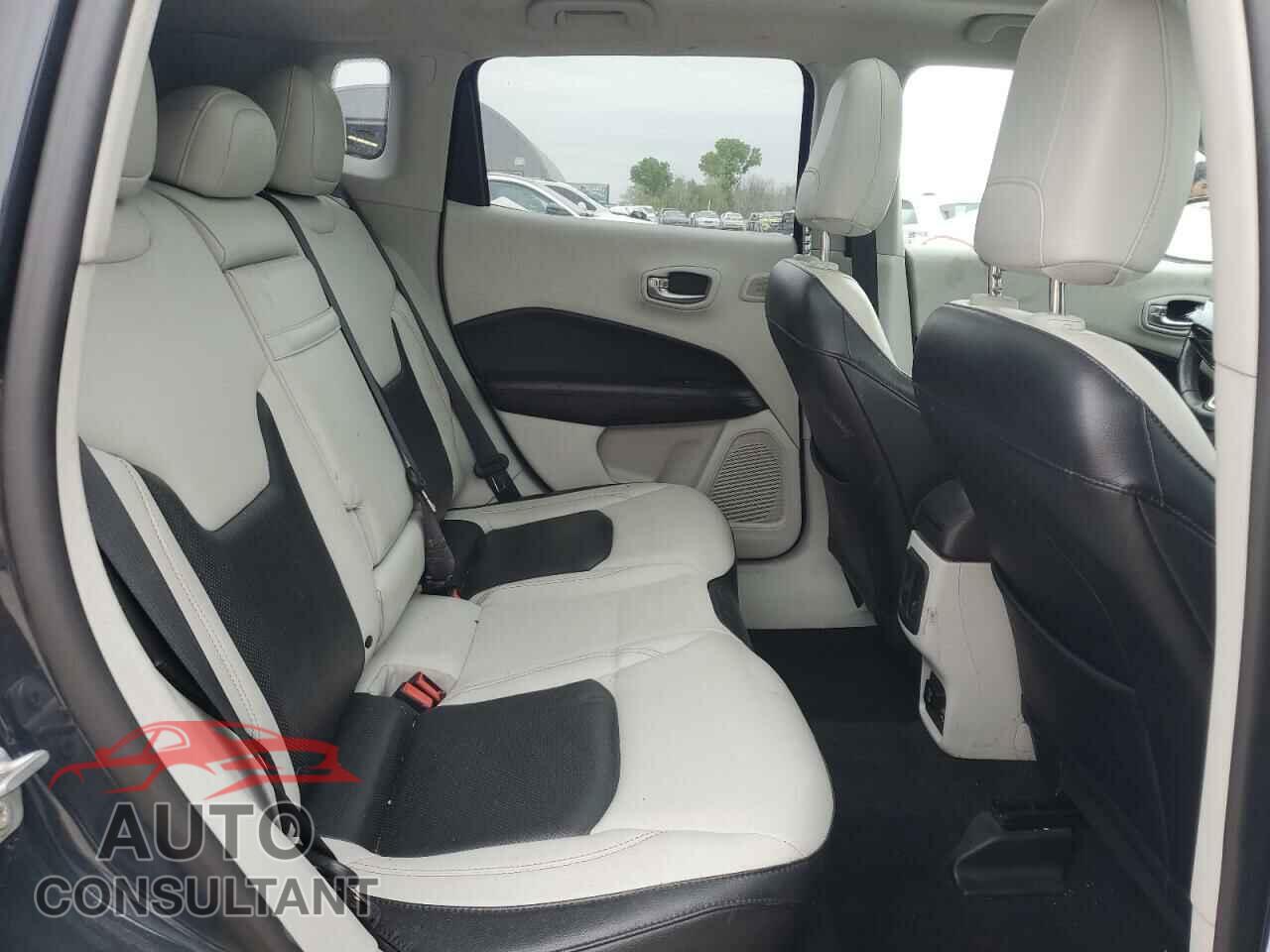 JEEP COMPASS 2017 - 3C4NJDCB5HT631154
