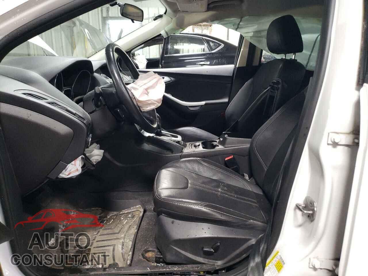 FORD FOCUS 2013 - 1FADP3F26DL241675