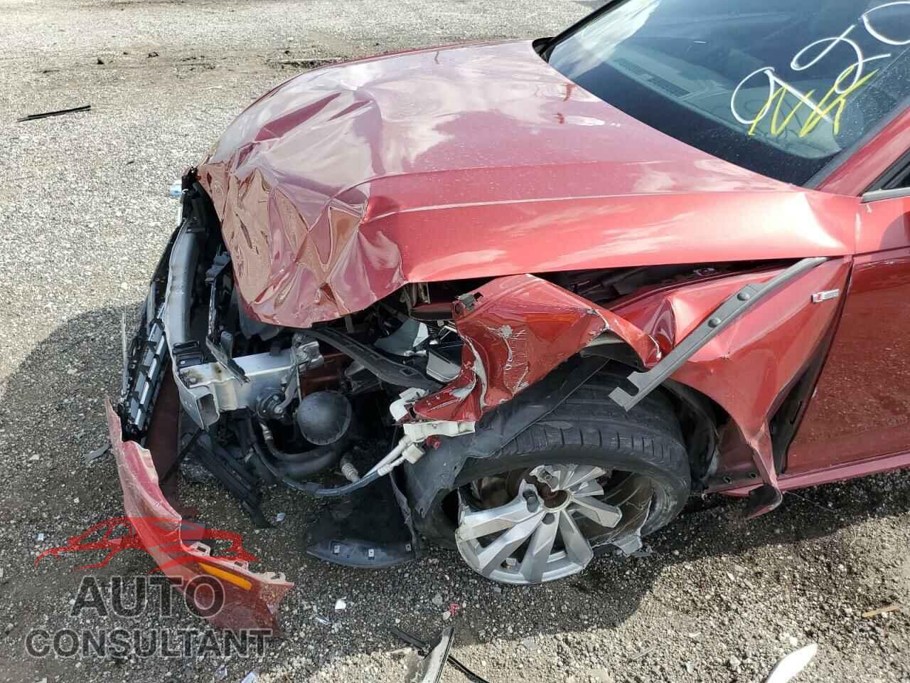 AUDI A4 2018 - WAUKMAF40JA099201