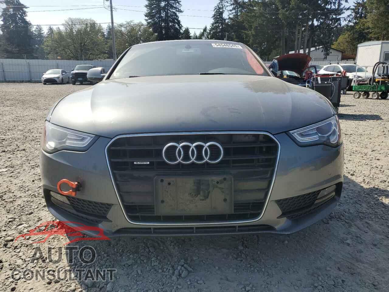 AUDI A5 2014 - WAULFAFR6EA017259