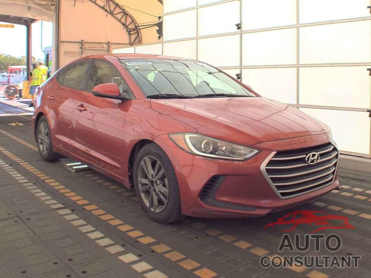 HYUNDAI ELANTRA 2018 - 5NPD84LF0JH227470