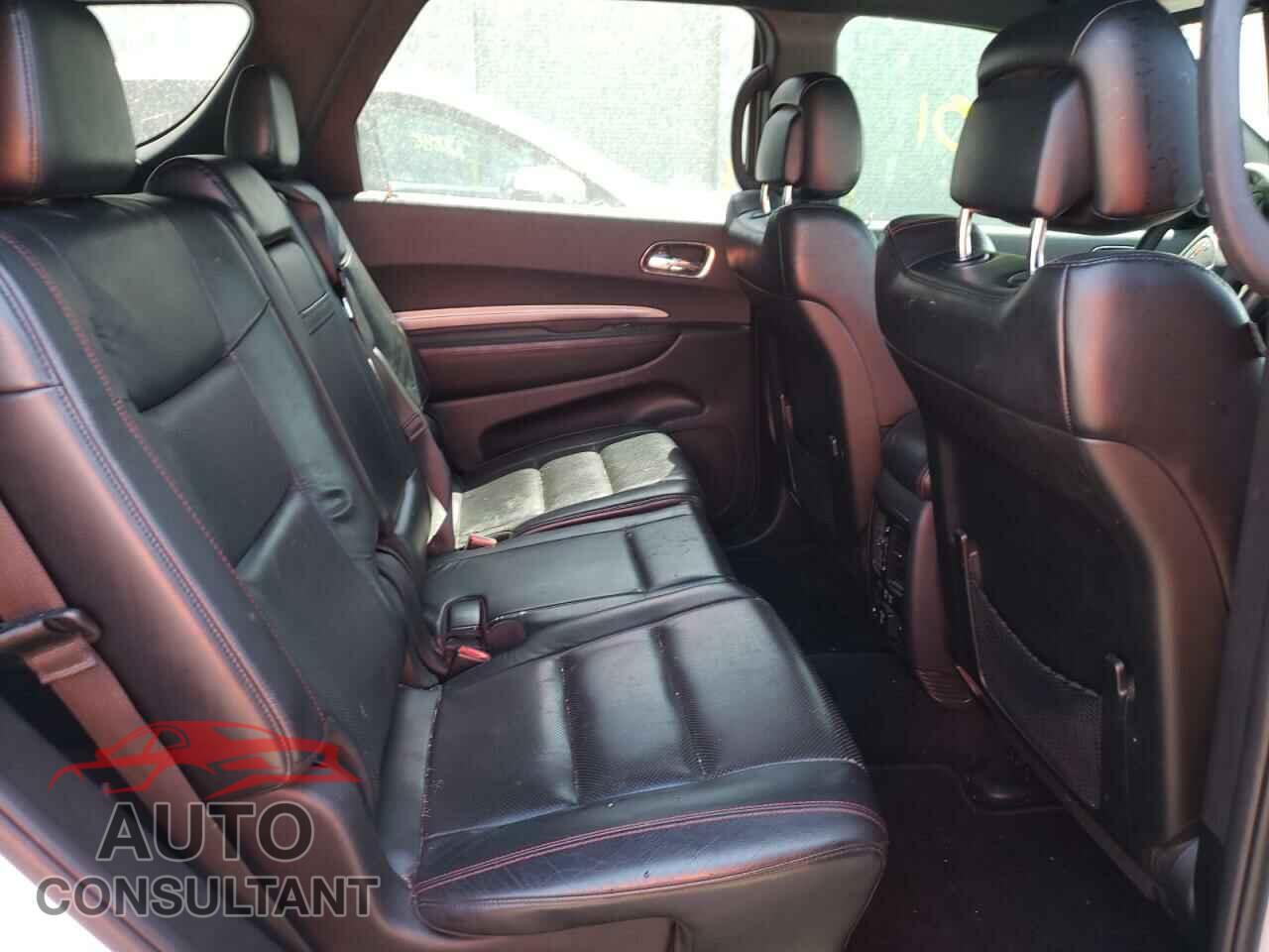 DODGE DURANGO 2018 - 1C4SDJCT4JC133837