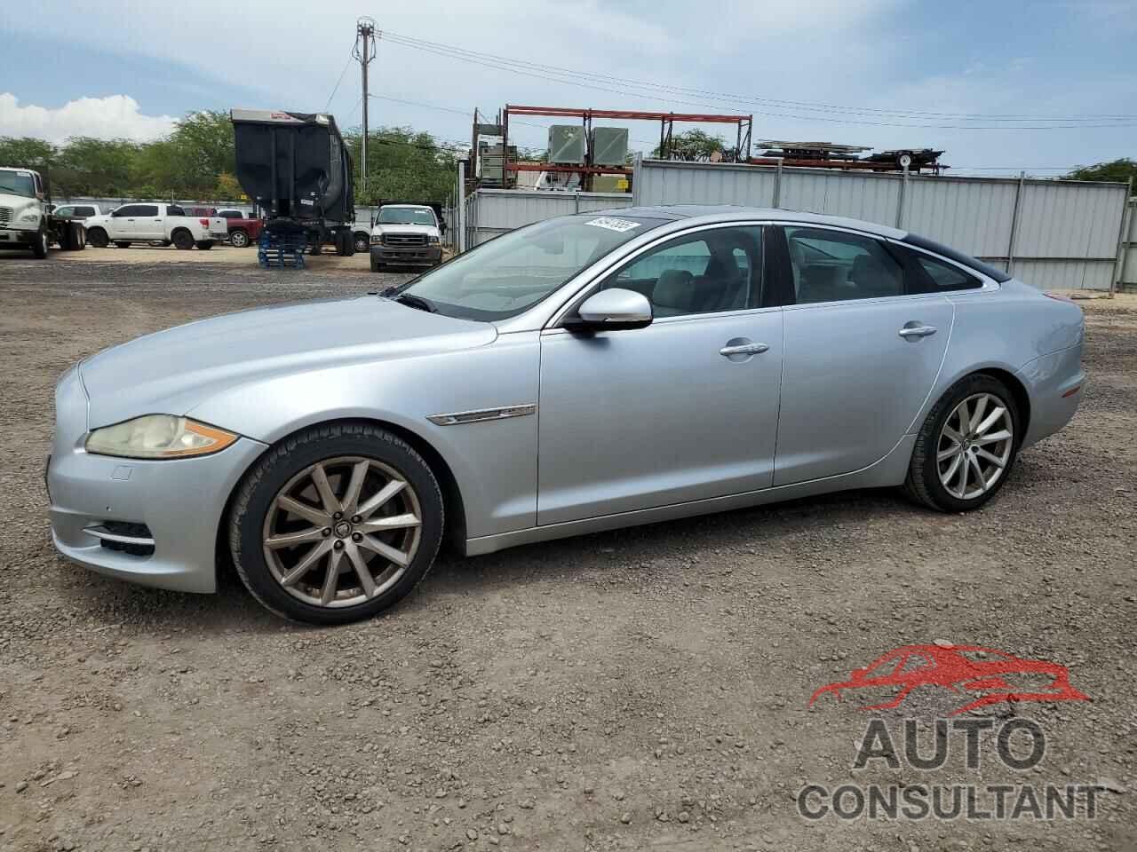 JAGUAR XJ 2011 - SAJWA1CB9BLV05595