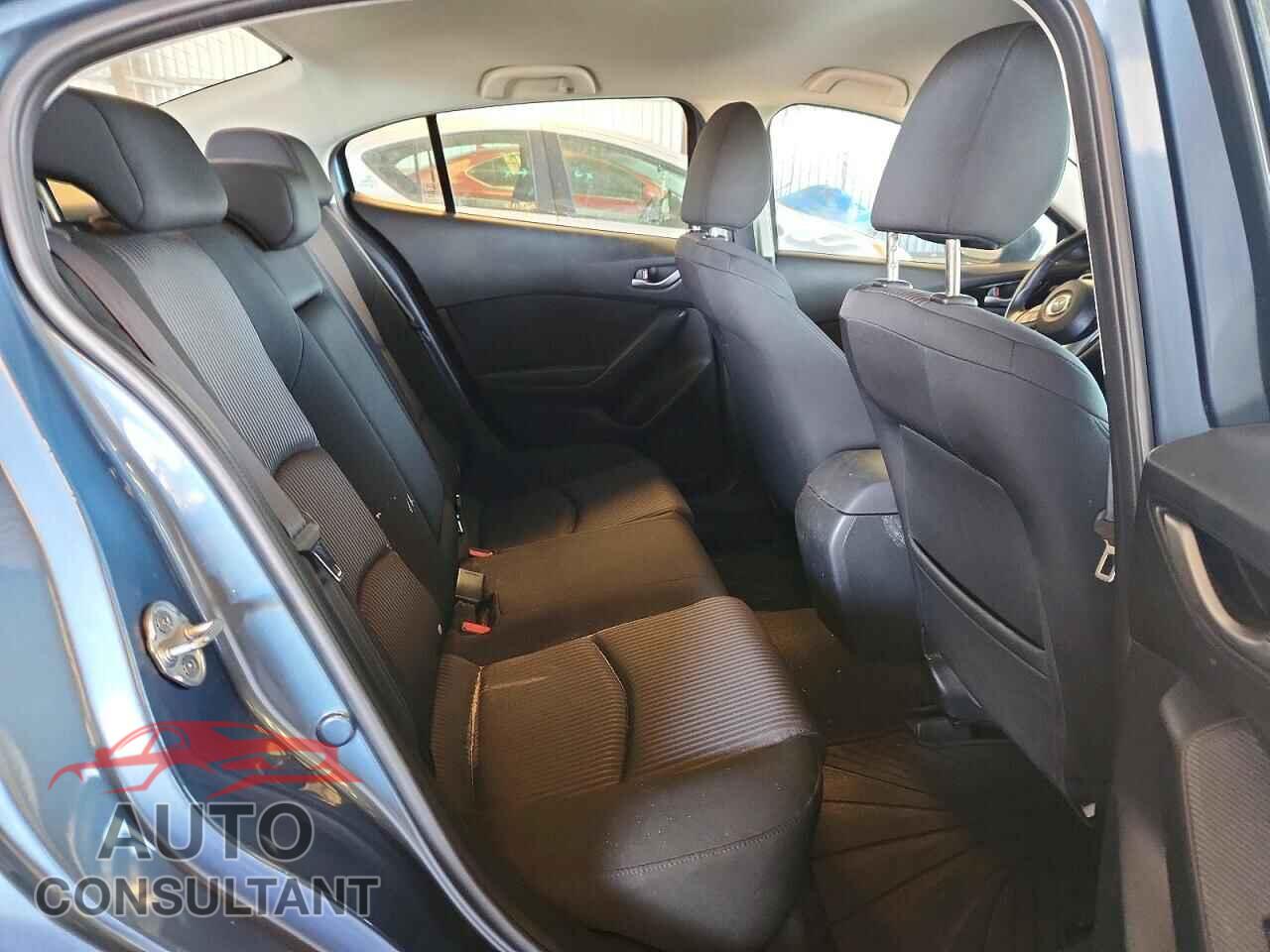 MAZDA 3 2014 - JM1BM1V71E1188604