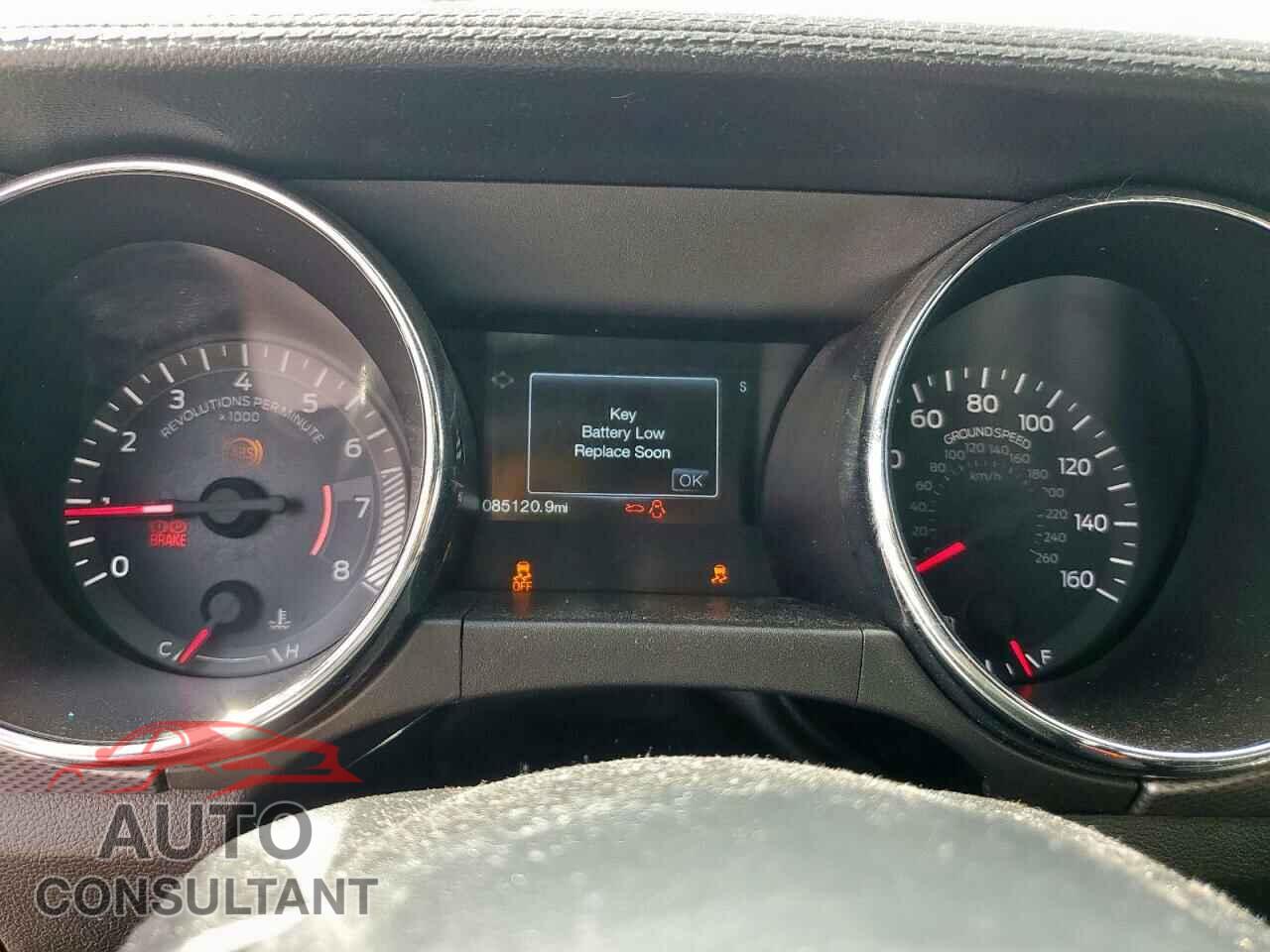 FORD MUSTANG 2015 - 1FA6P8CF0F5404115