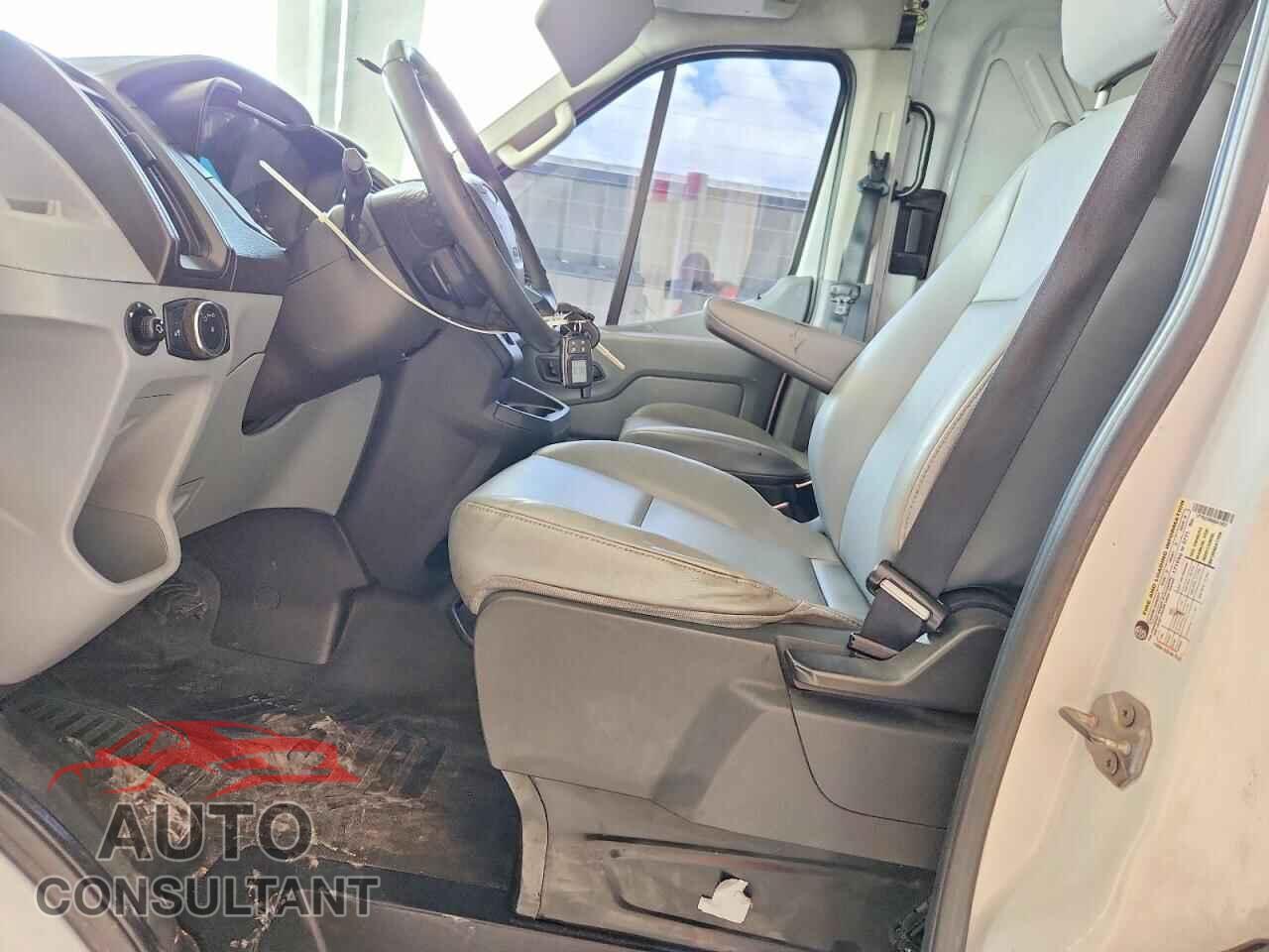 FORD TRANSIT 2016 - 1FTYR2CM6GKA16821