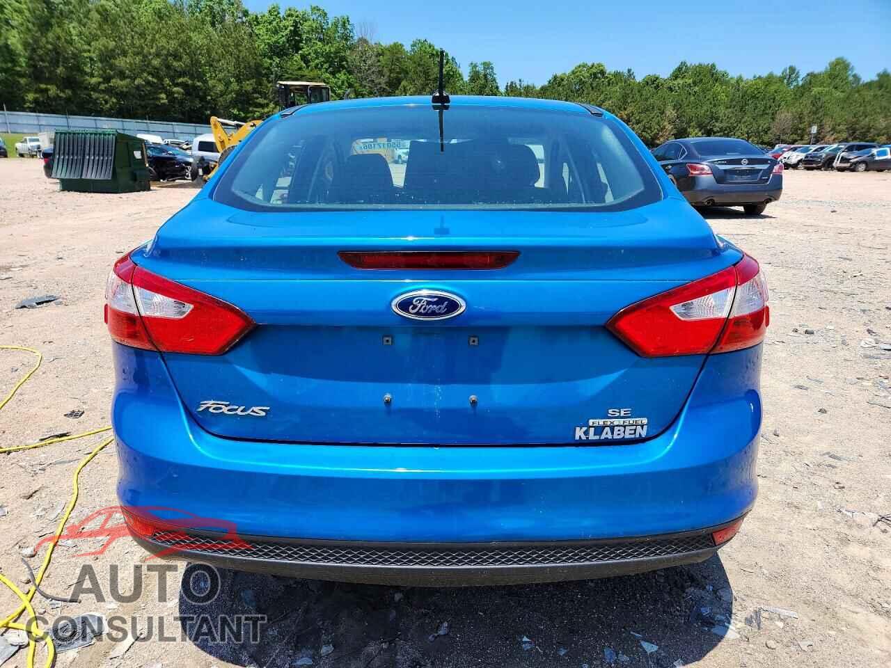 FORD FOCUS 2014 - 1FADP3F29EL428152