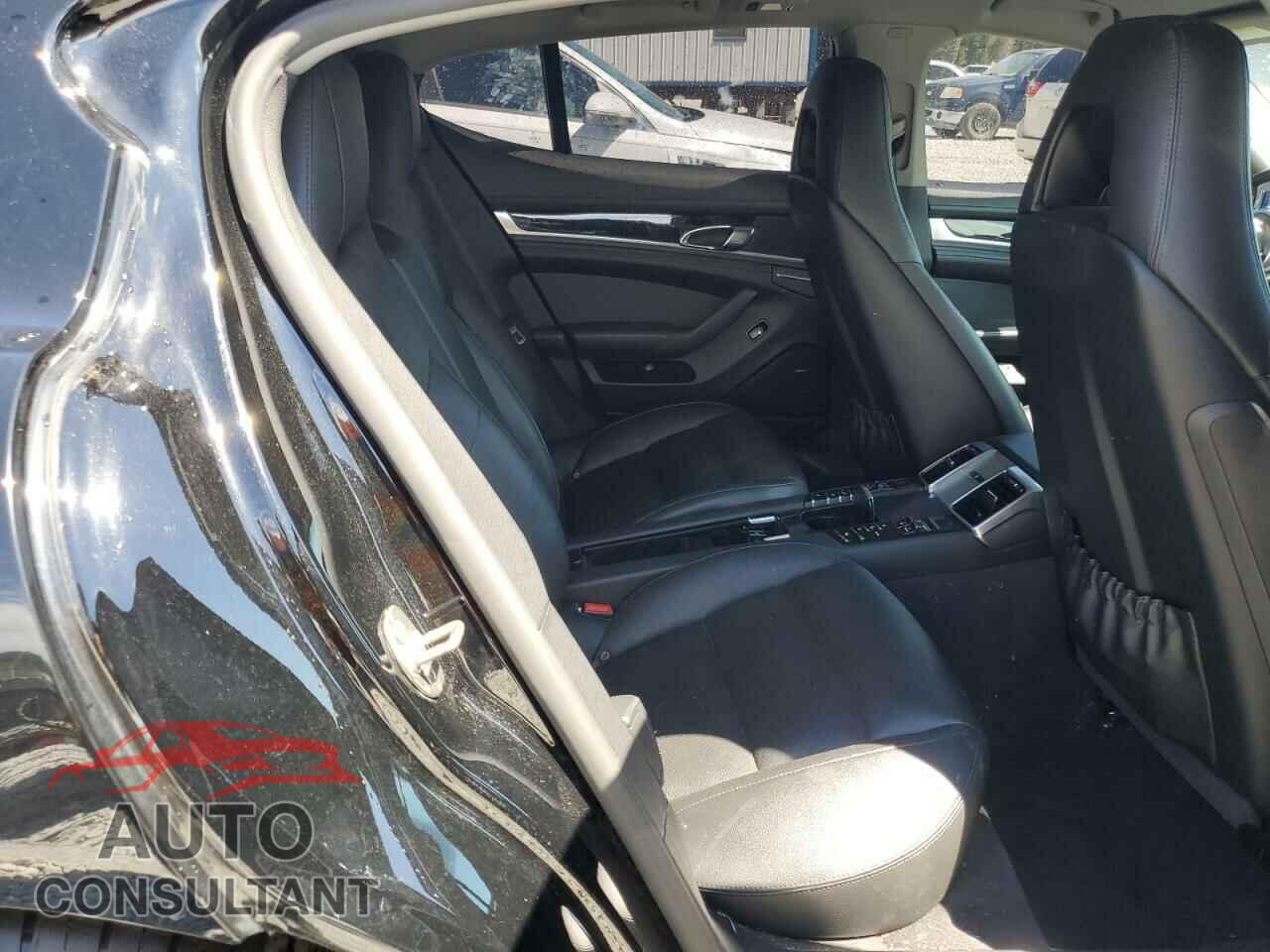 PORSCHE PANAMERA 2016 - WP0AA2A75GL003395