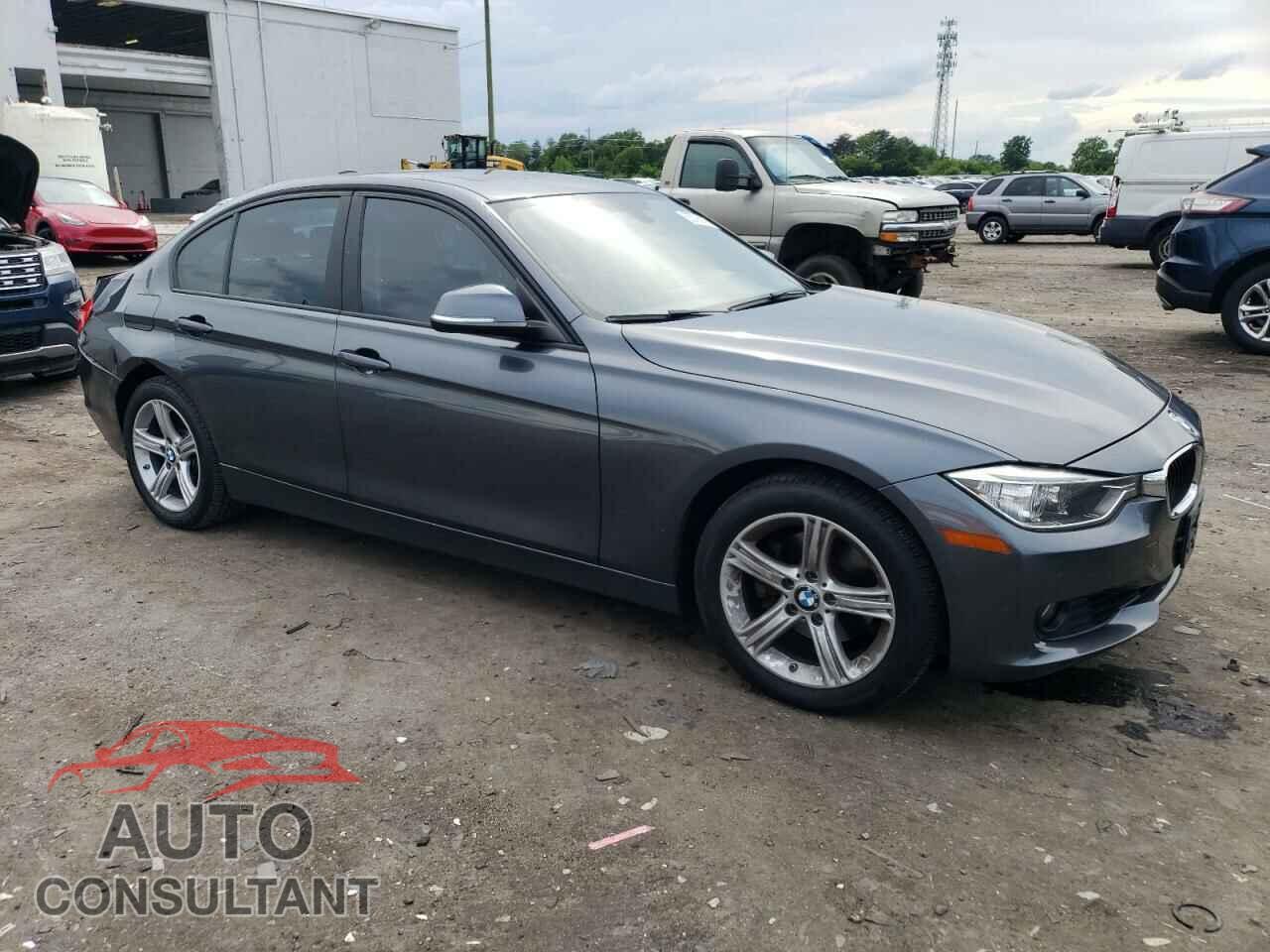 BMW 3 SERIES 2013 - WBA3B5G56DNS03308
