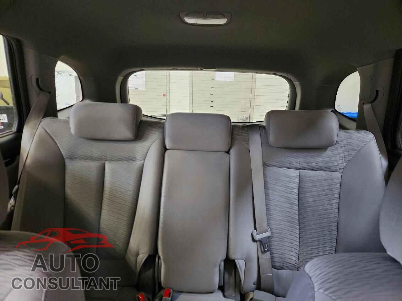 HYUNDAI SANTA FE 2009 - 5NMSG13D59H280875