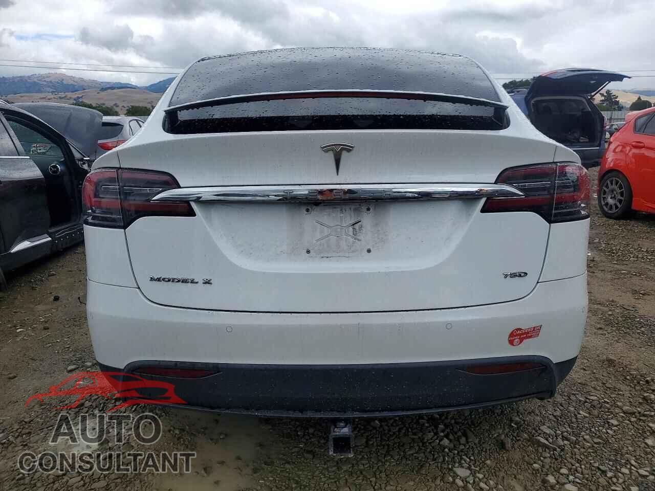 TESLA MODEL X 2017 - 5YJXCAE20HF041764