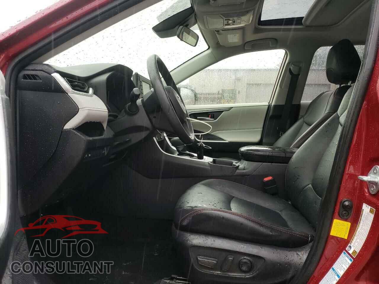 TOYOTA RAV4 2019 - JTMP1RFV1KD522182