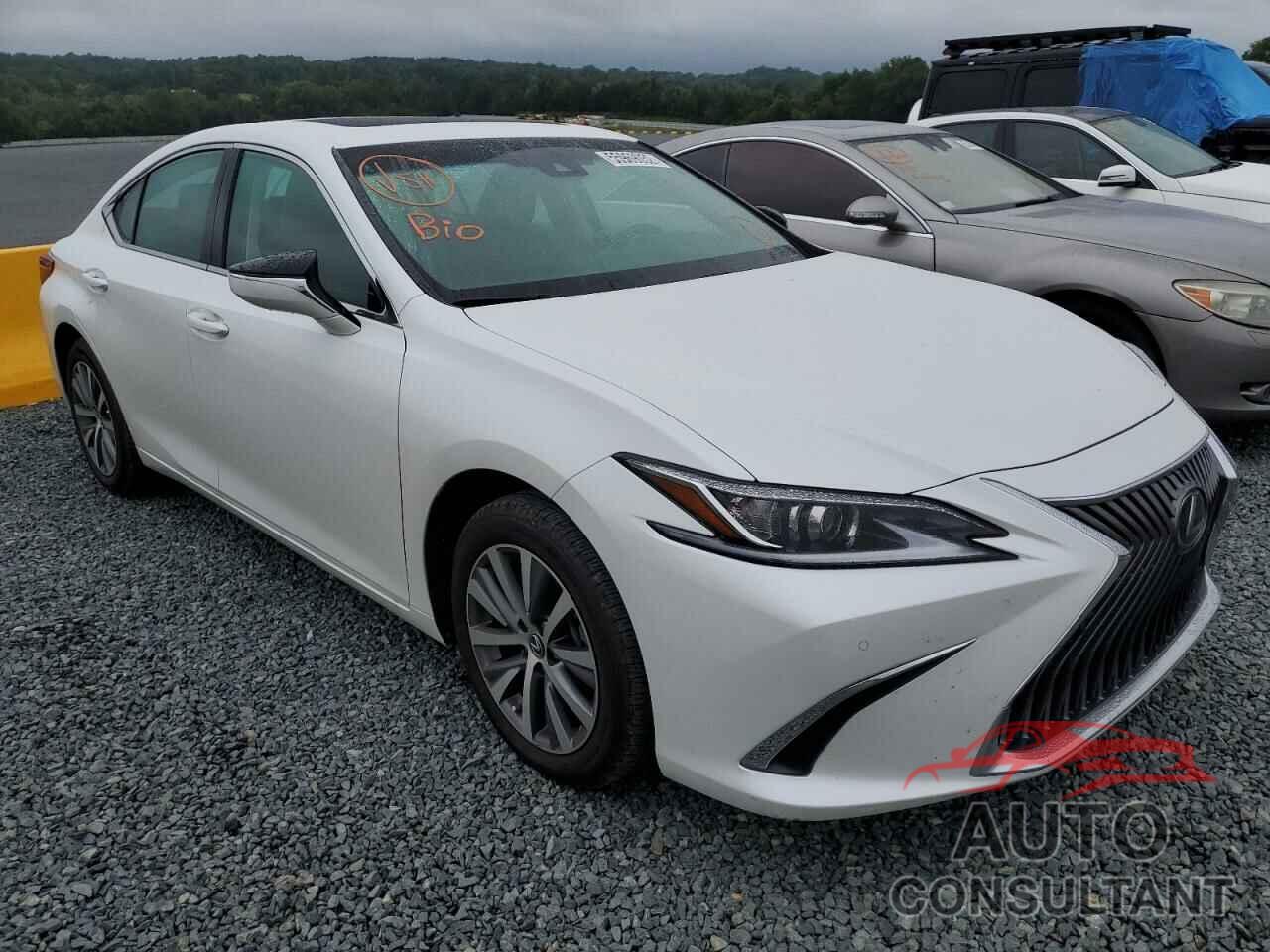 LEXUS ES350 2020 - 58ADZ1B10LU052152