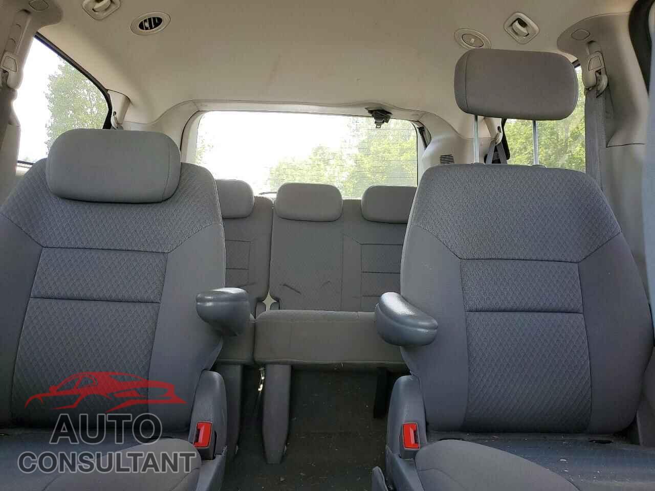 DODGE CARAVAN 2010 - 2D4RN4DE3AR356135