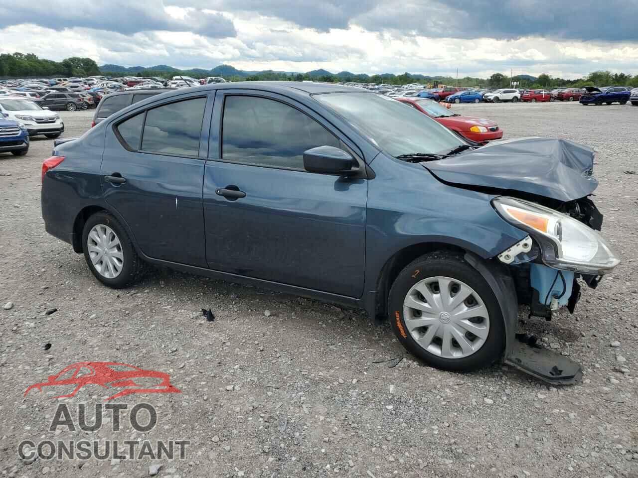 NISSAN VERSA 2017 - 3N1CN7AP1HL899021