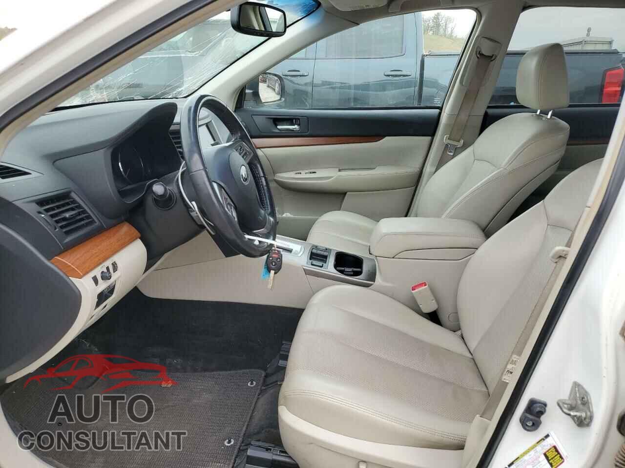 SUBARU OUTBACK 2013 - 4S4BRCLC6D3241857