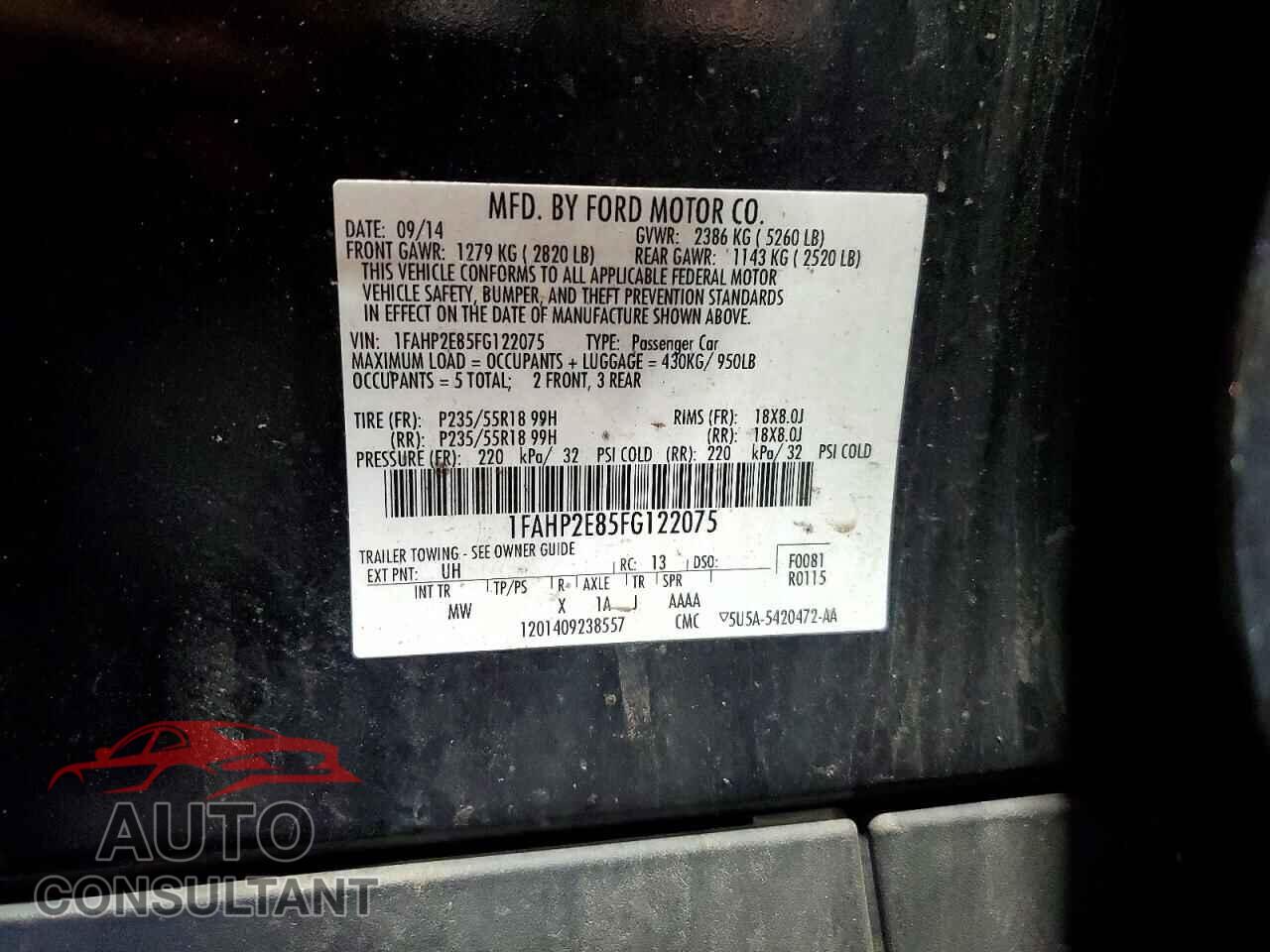 FORD TAURUS 2015 - 1FAHP2E85FG122075