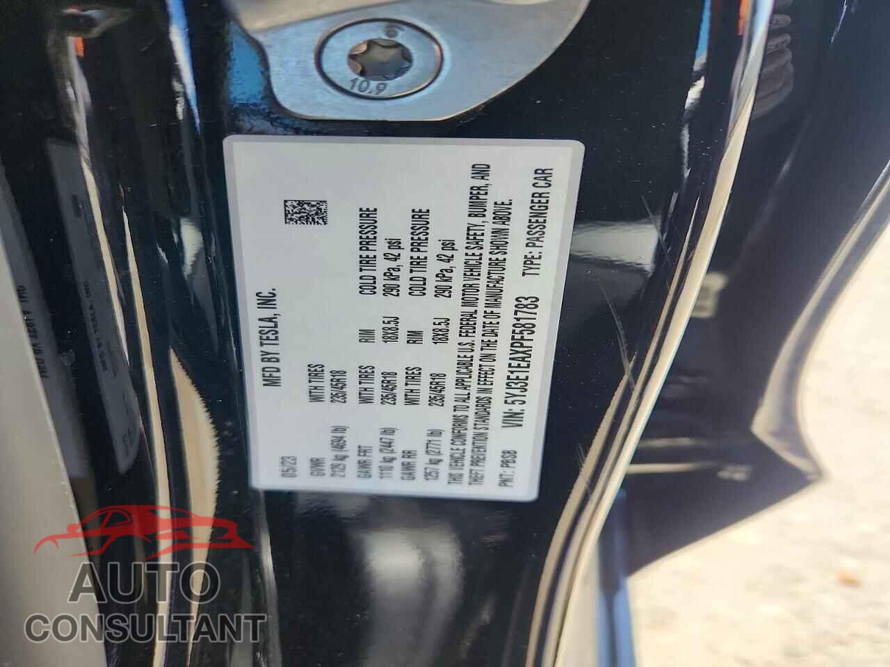 TESLA MODEL 3 2023 - 5YJ3E1EAXPF581783