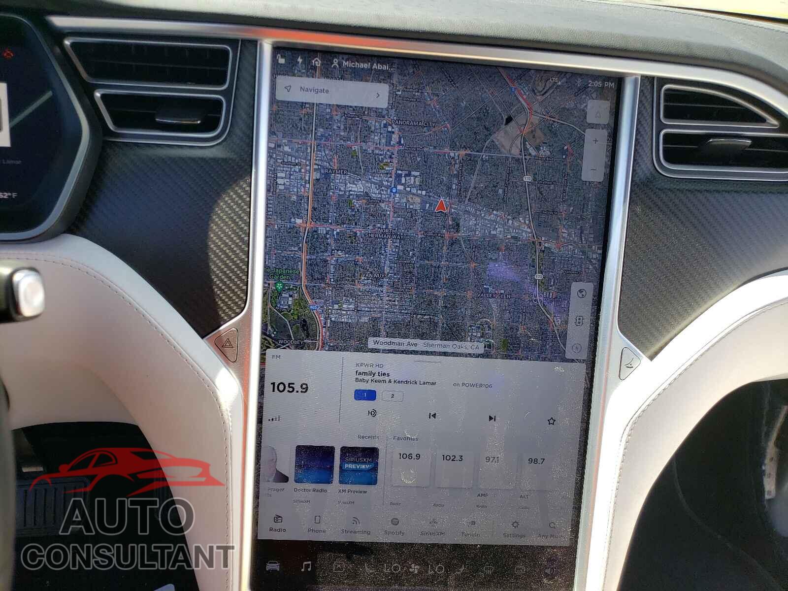 TESLA MODEL X 2017 - 5YJXCAE24HF068451