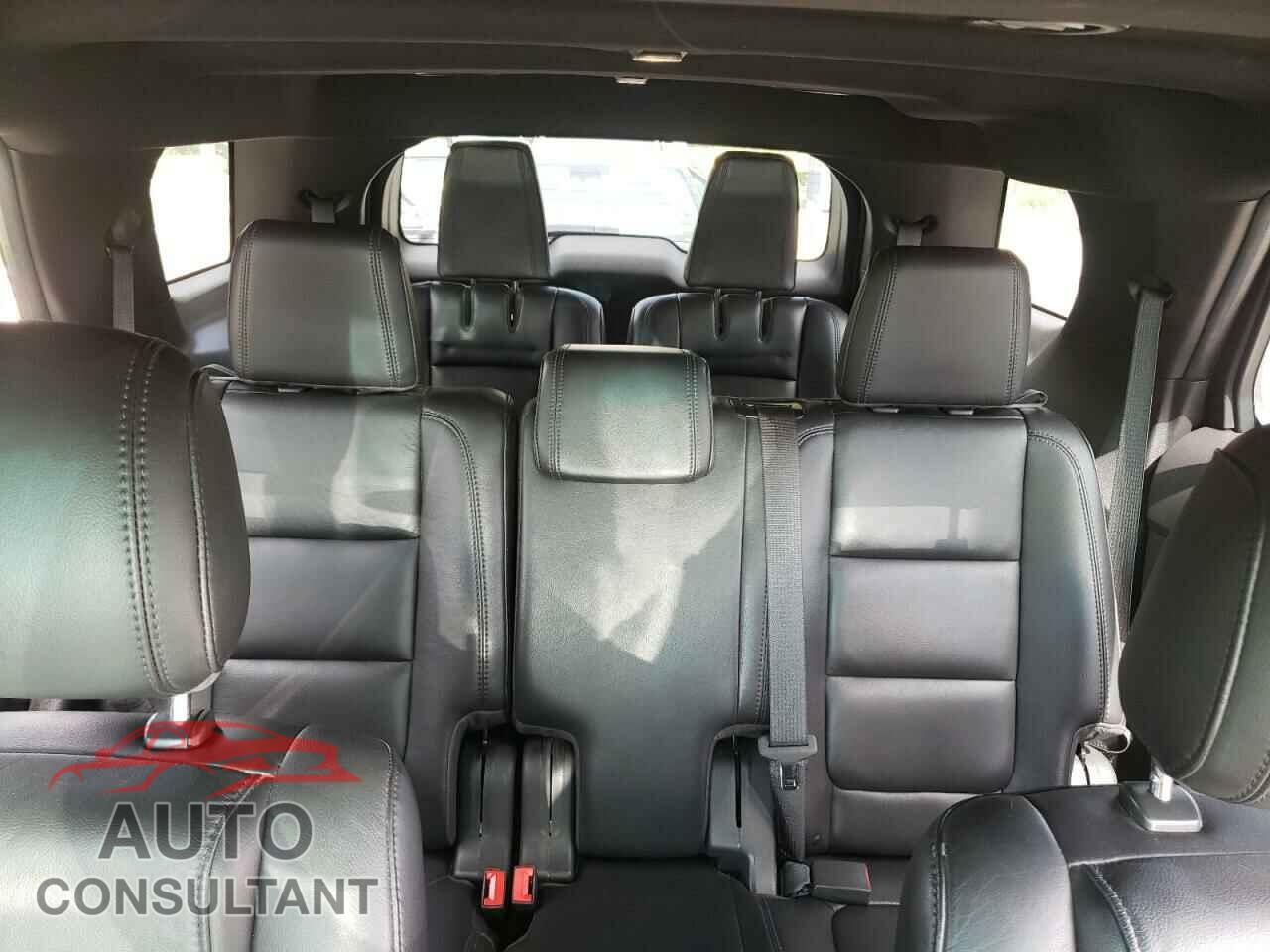 FORD EXPLORER 2013 - 1FM5K7D85DGA18771