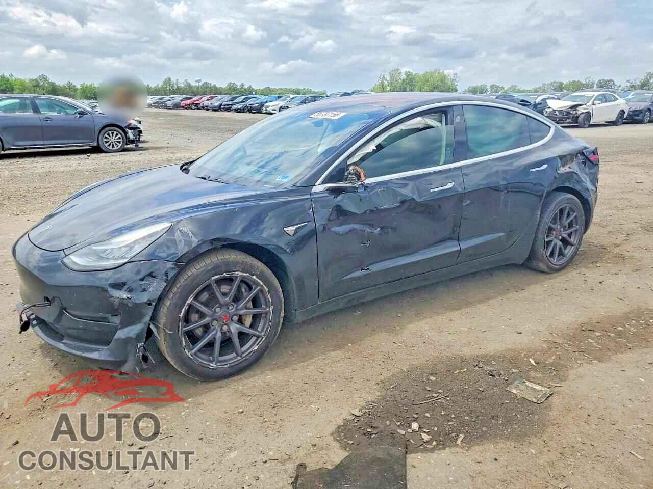 TESLA MODEL 3 2018 - 5YJ3E1EA3JF036225